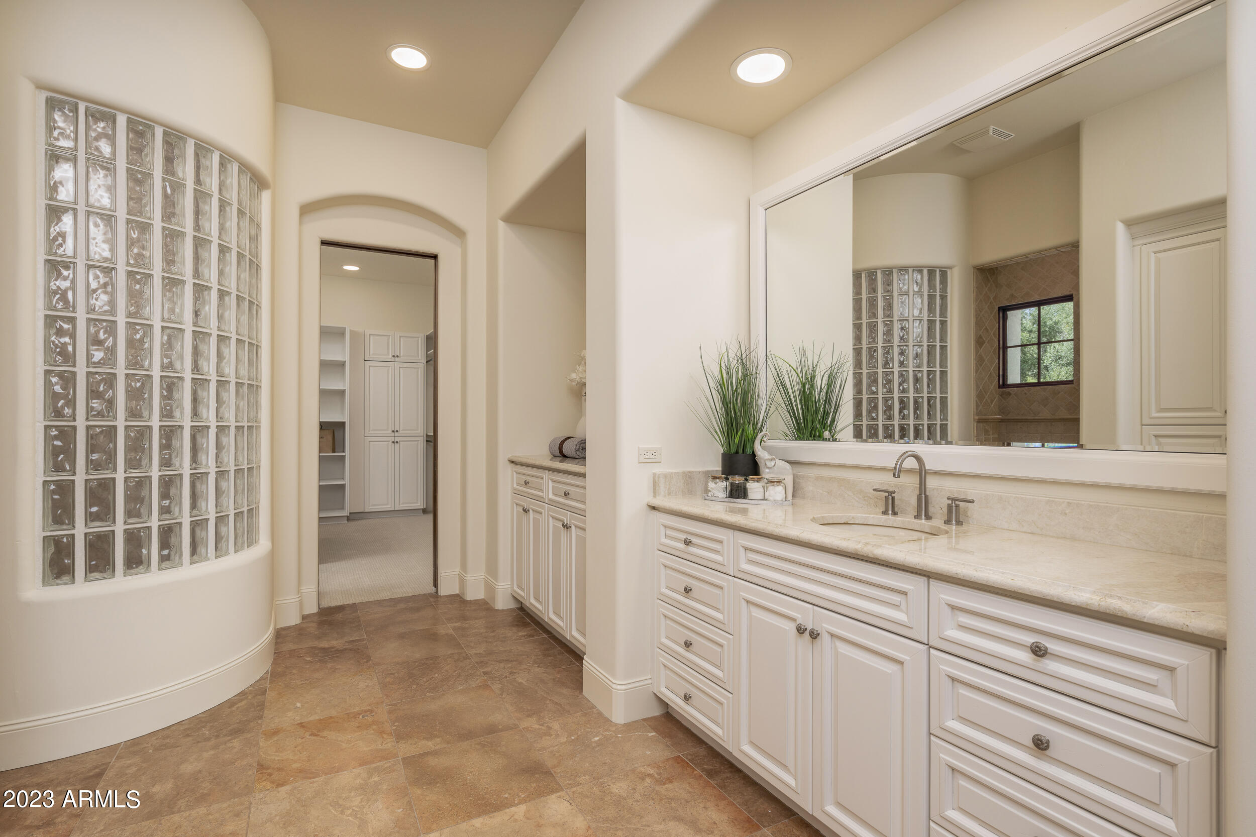 Paradise Valley - Residential