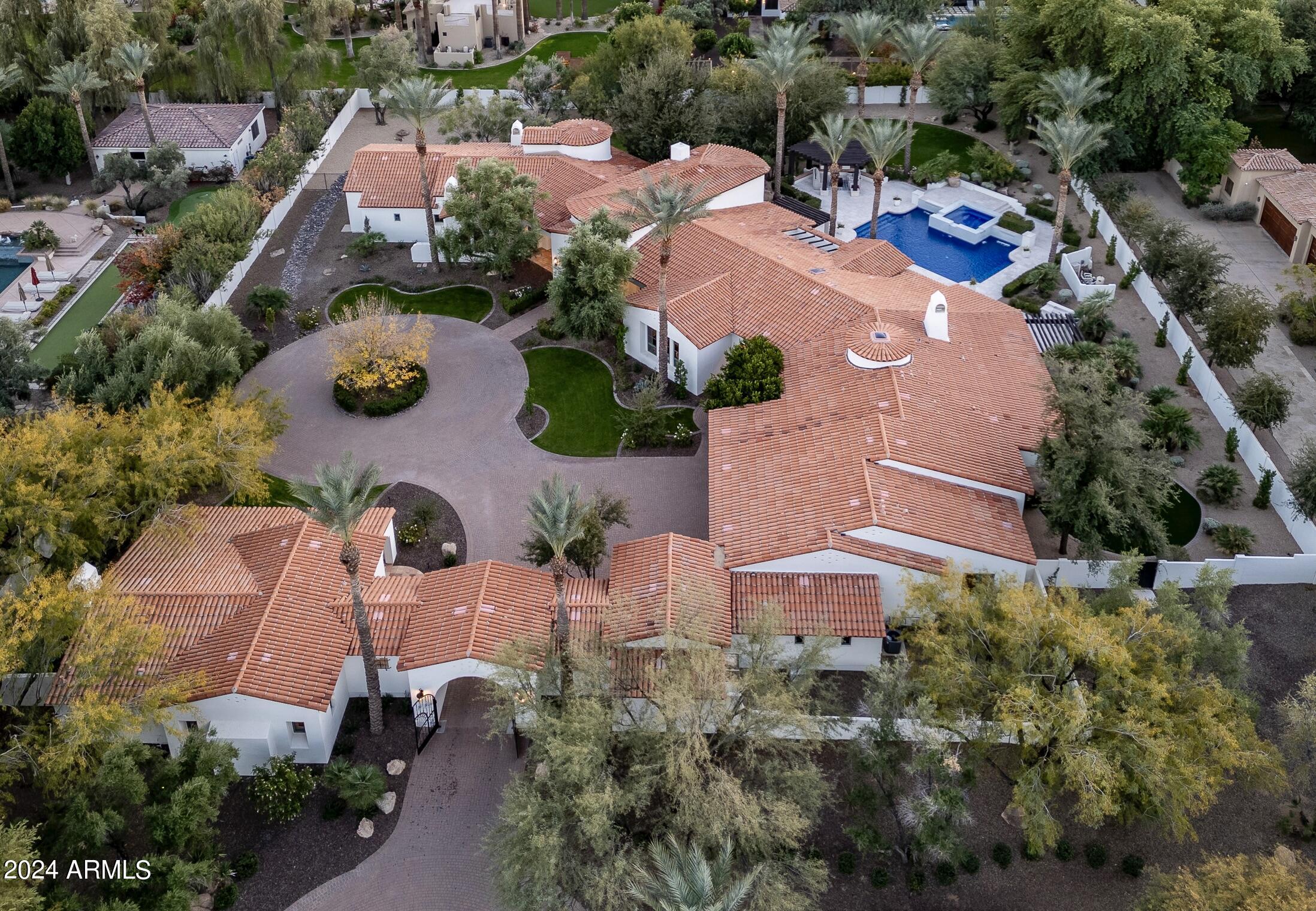Paradise Valley - Residential