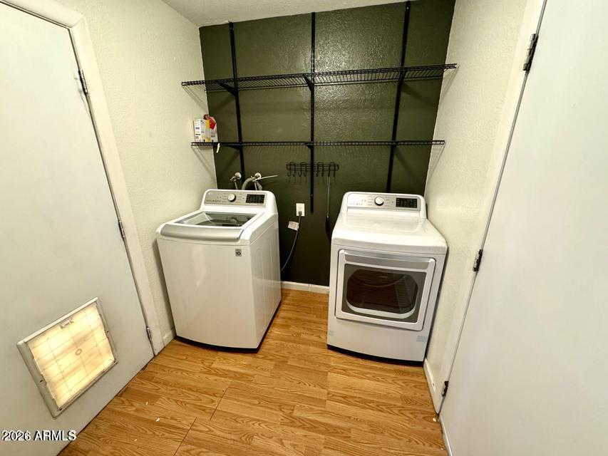 ROADRUNNER ESTATES - Residential Lease