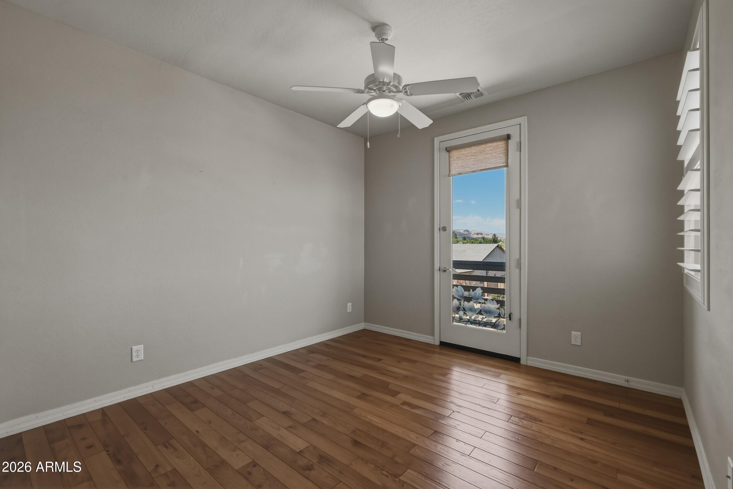 MOUNTAIN GATE - Residential