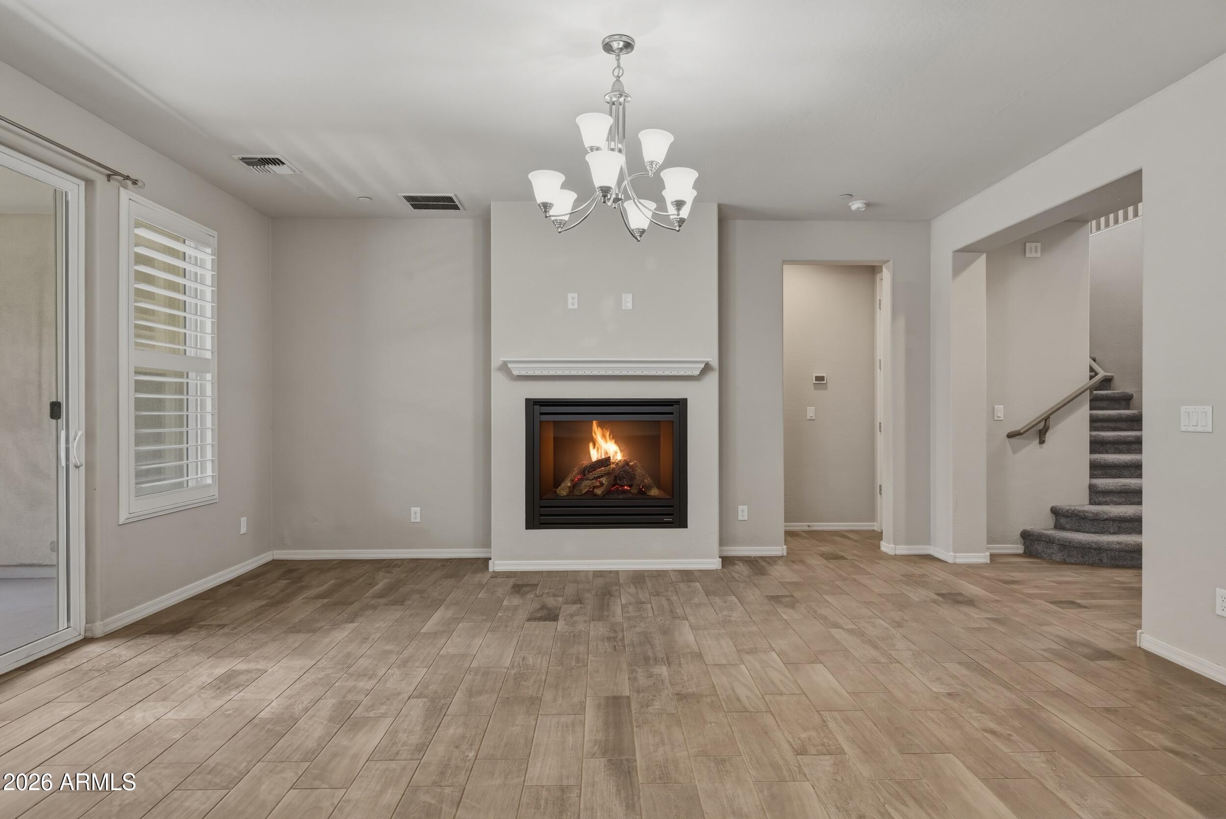 MOUNTAIN GATE - Residential