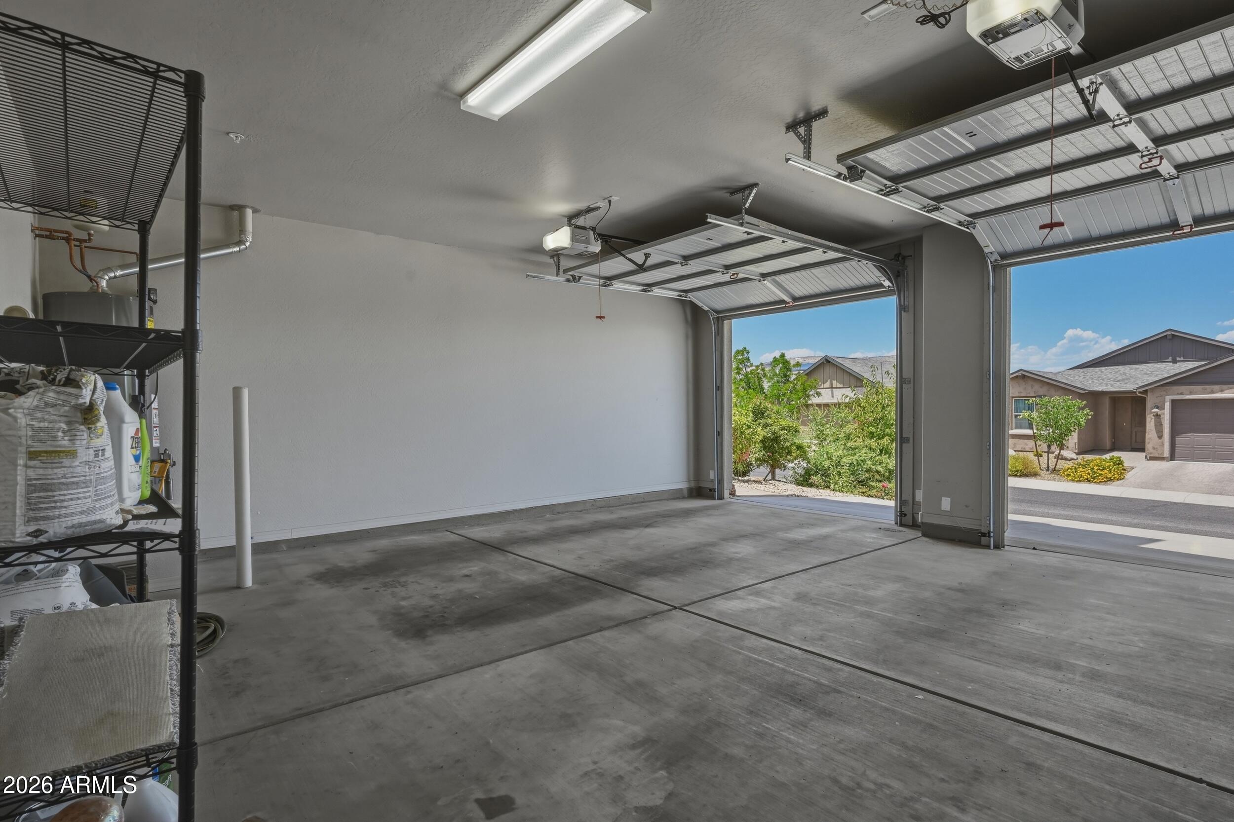 MOUNTAIN GATE - Residential