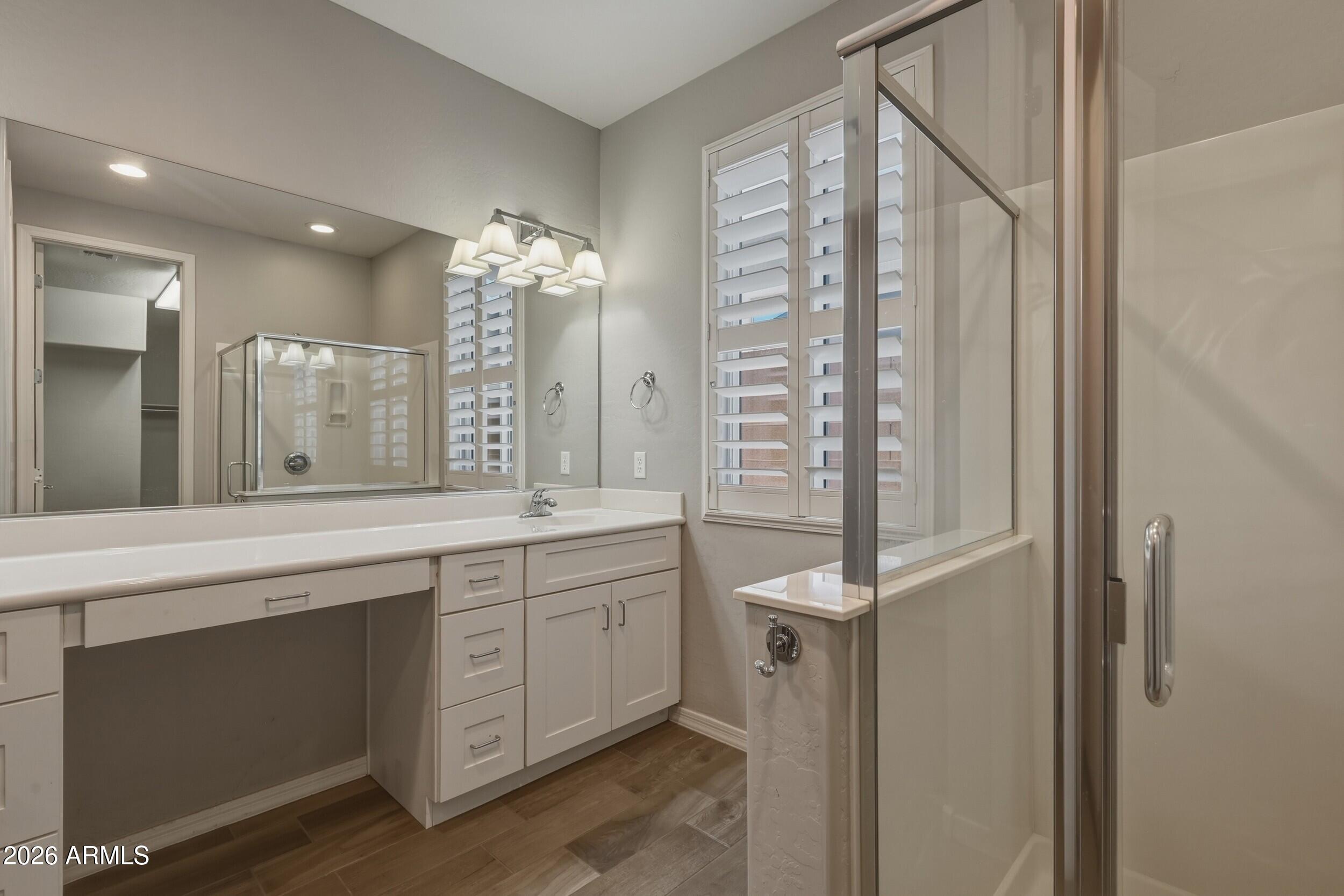 MOUNTAIN GATE - Residential
