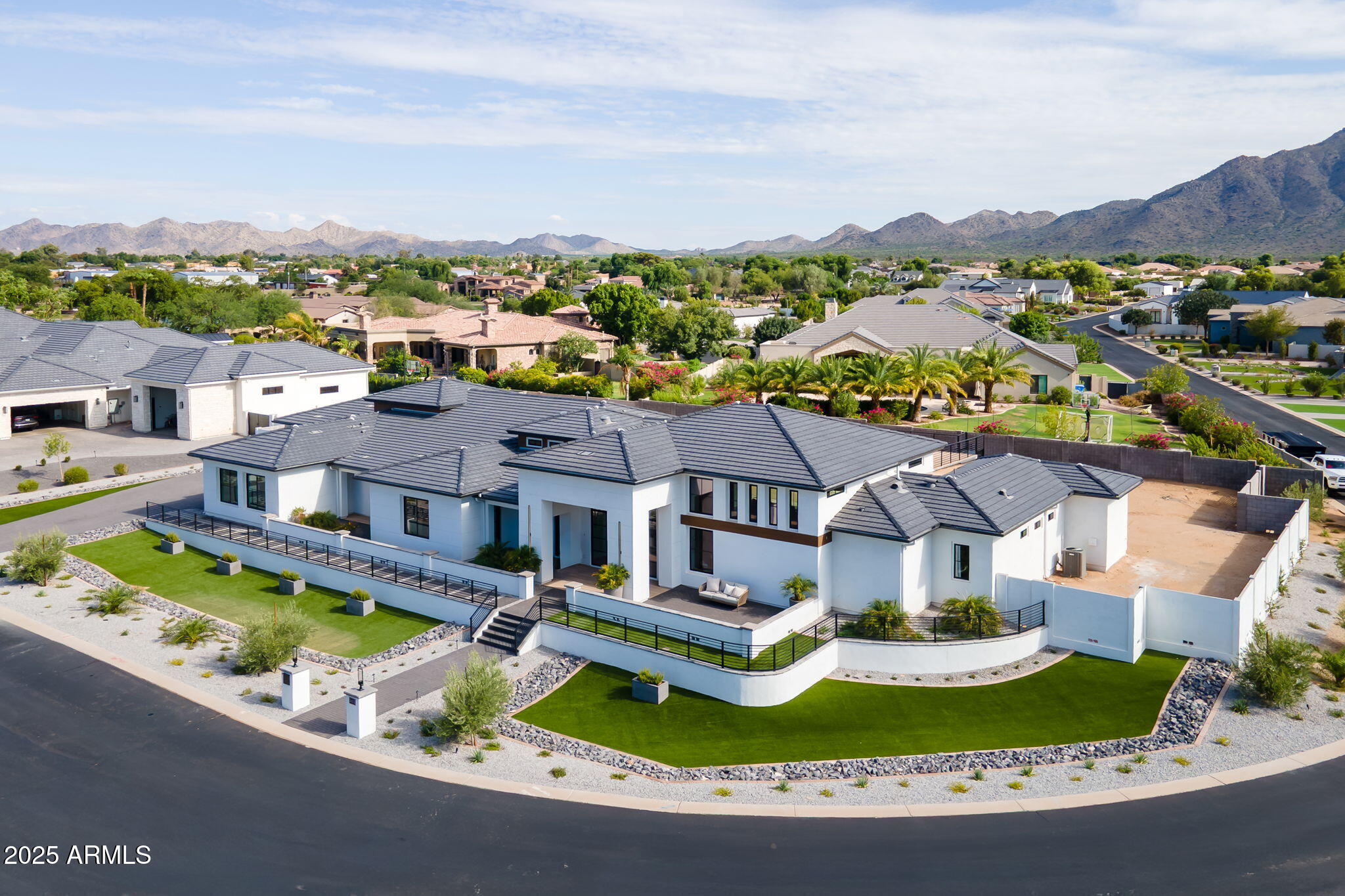 WEST VILLAGE OF SANTAN LAKESIDE ESTATES 2 LTS 1-20 - Residential