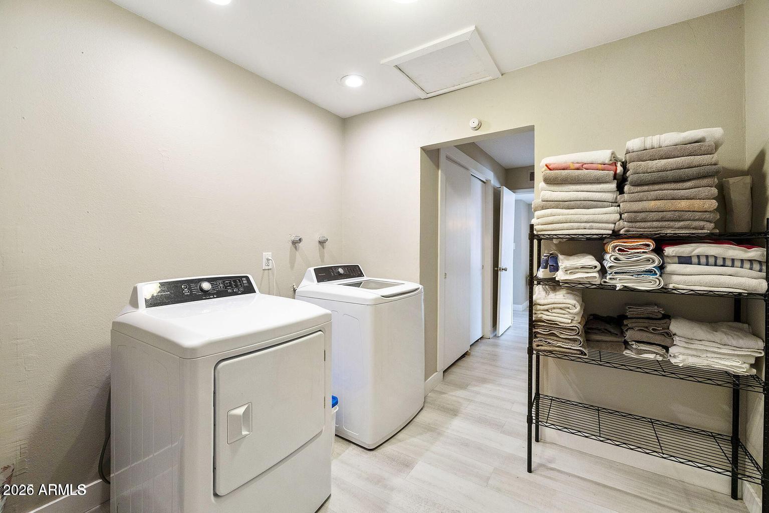 TEMPE GARDENS UNIT 5 - Residential