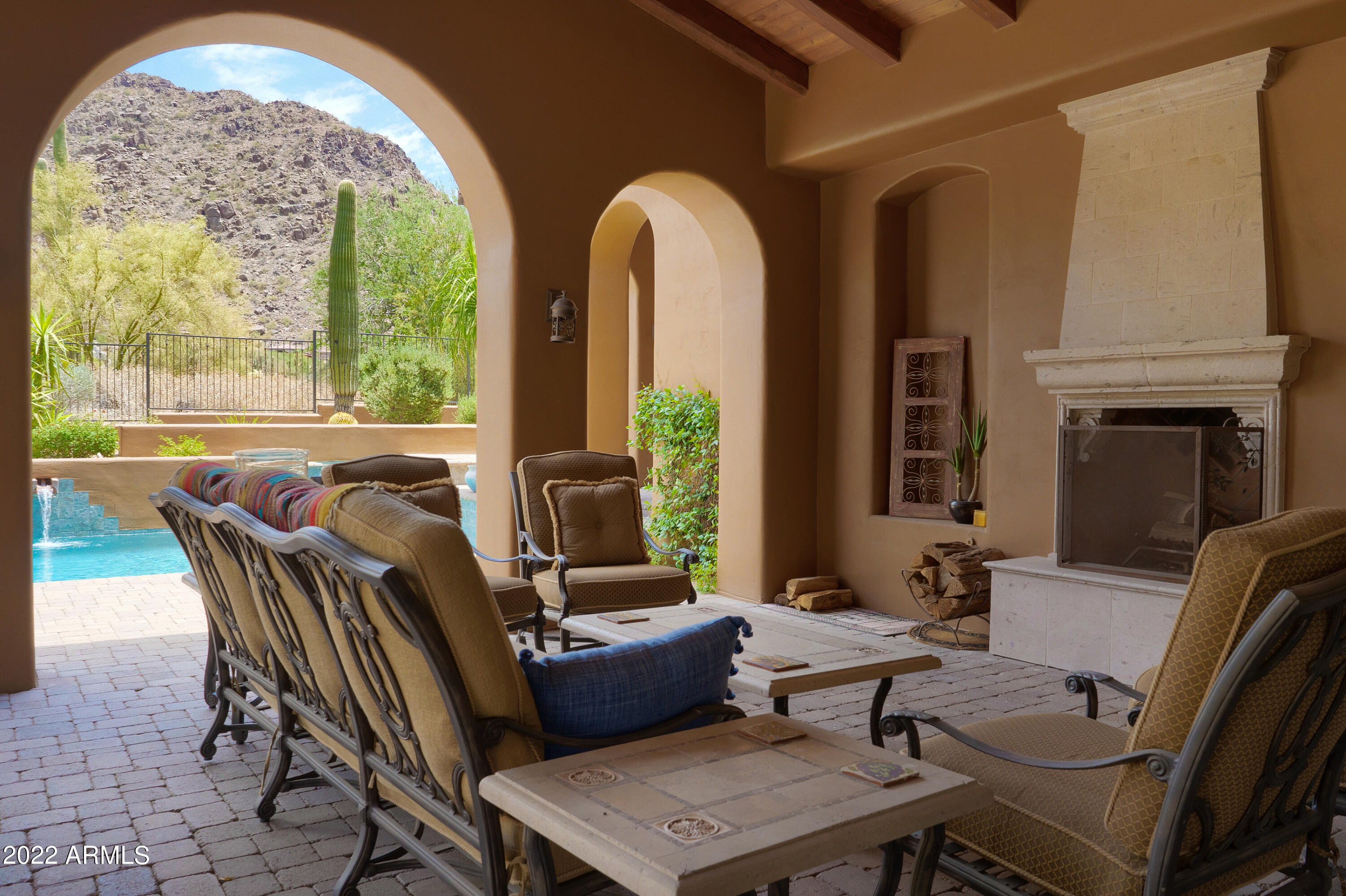 DESERT HIGHLANDS - Residential