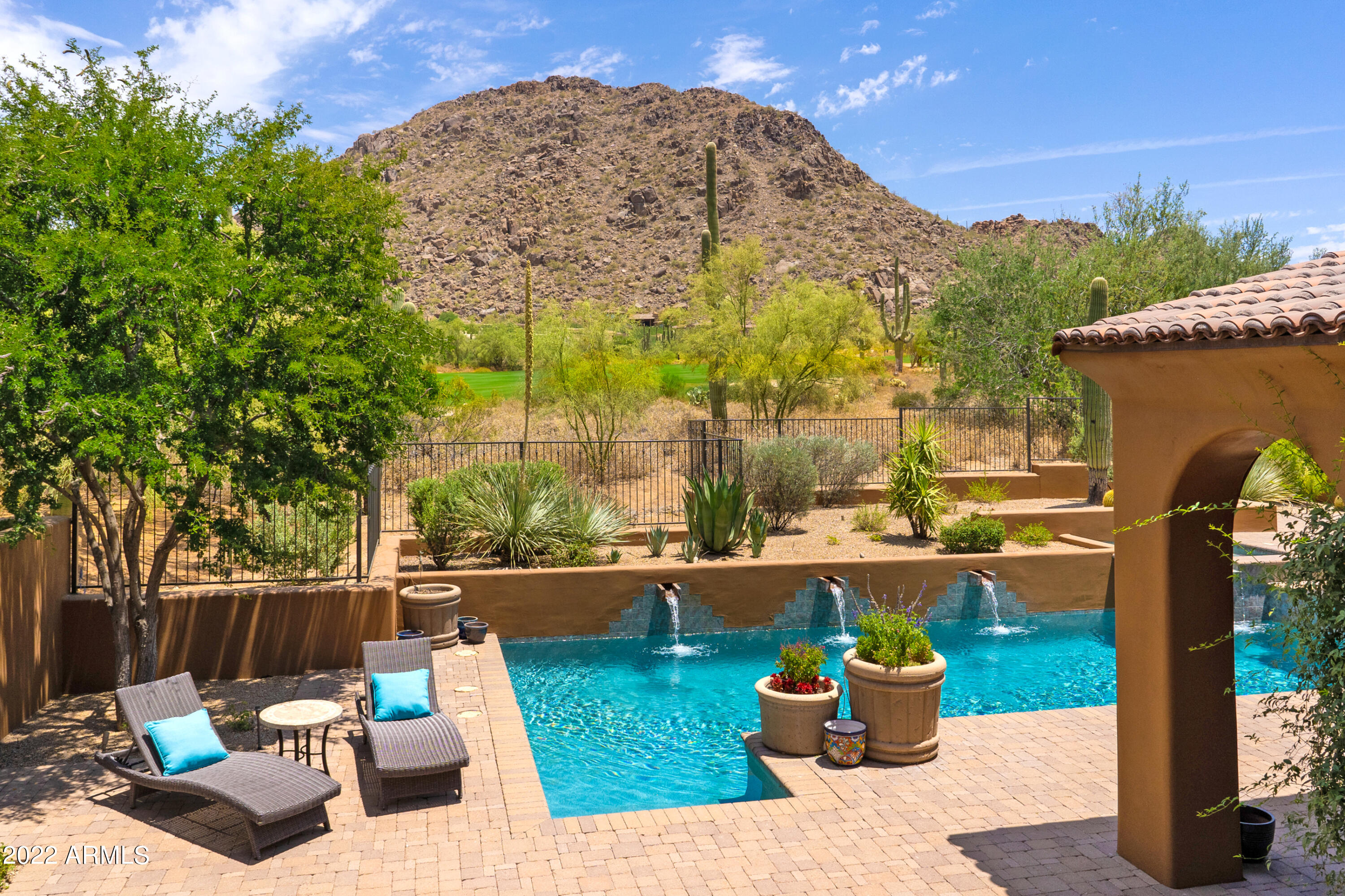 DESERT HIGHLANDS - Residential