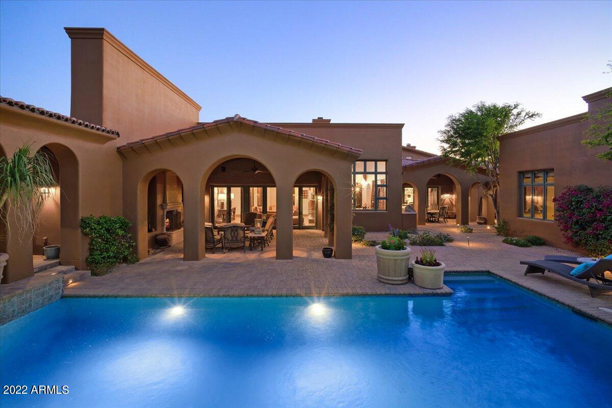 DESERT HIGHLANDS - Residential
