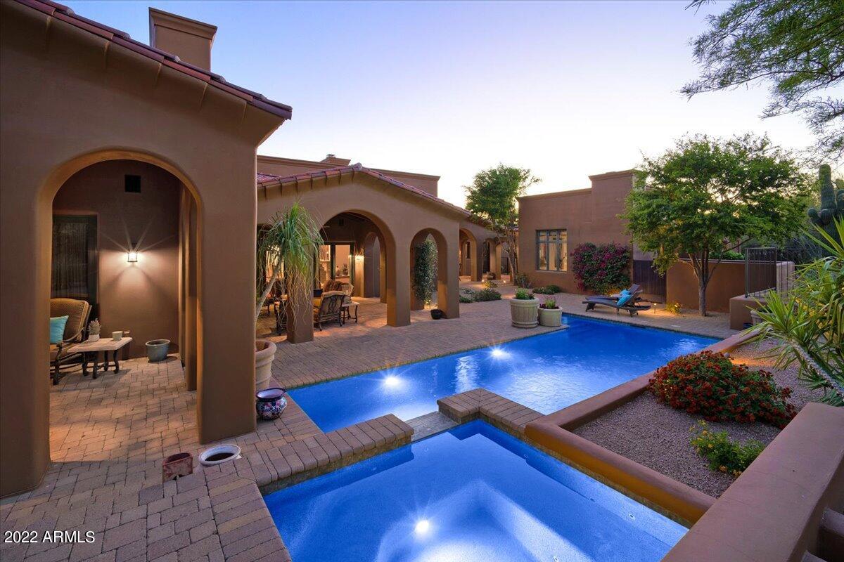 DESERT HIGHLANDS - Residential
