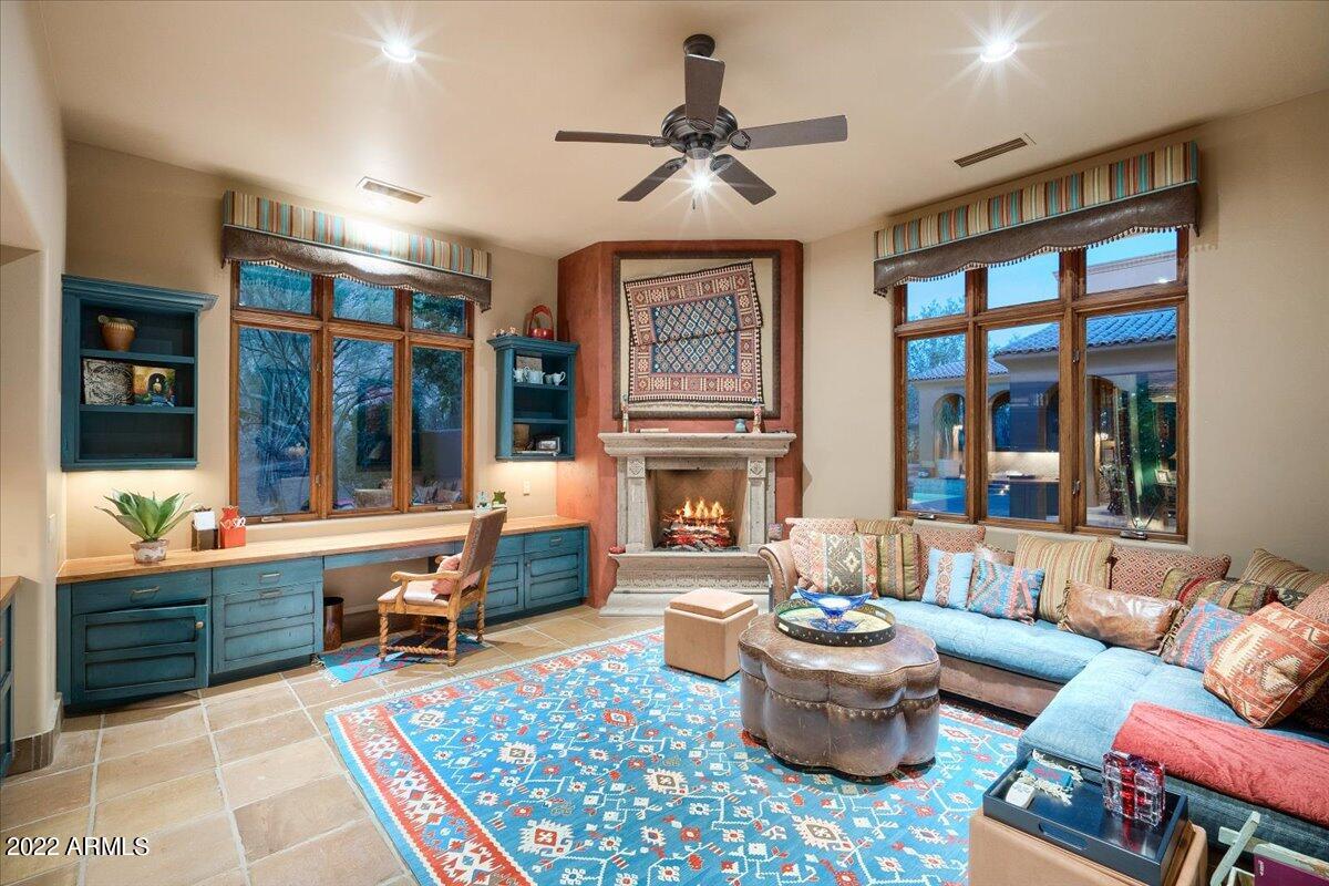 DESERT HIGHLANDS - Residential