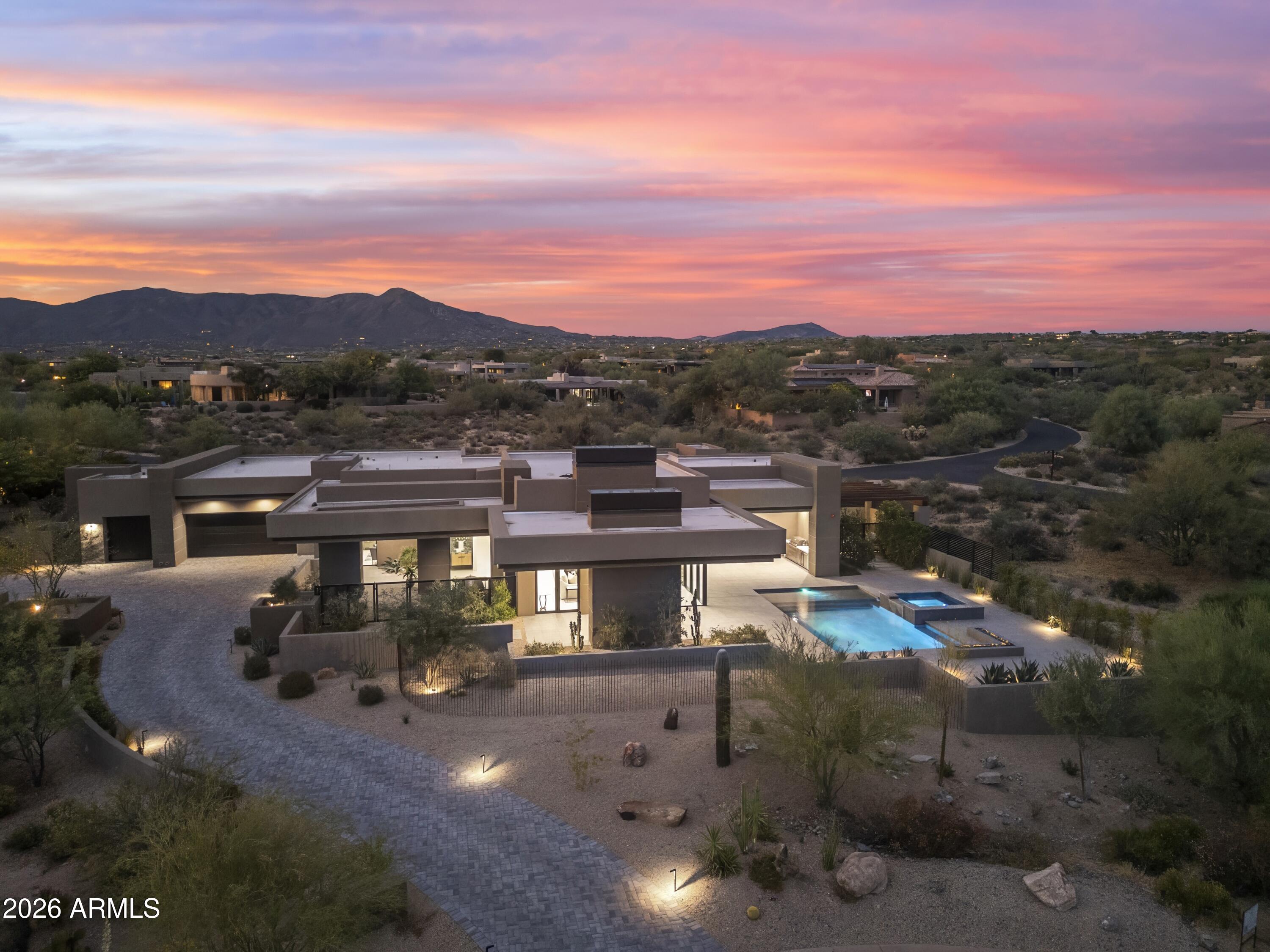 DESERT MOUNTAIN - Residential