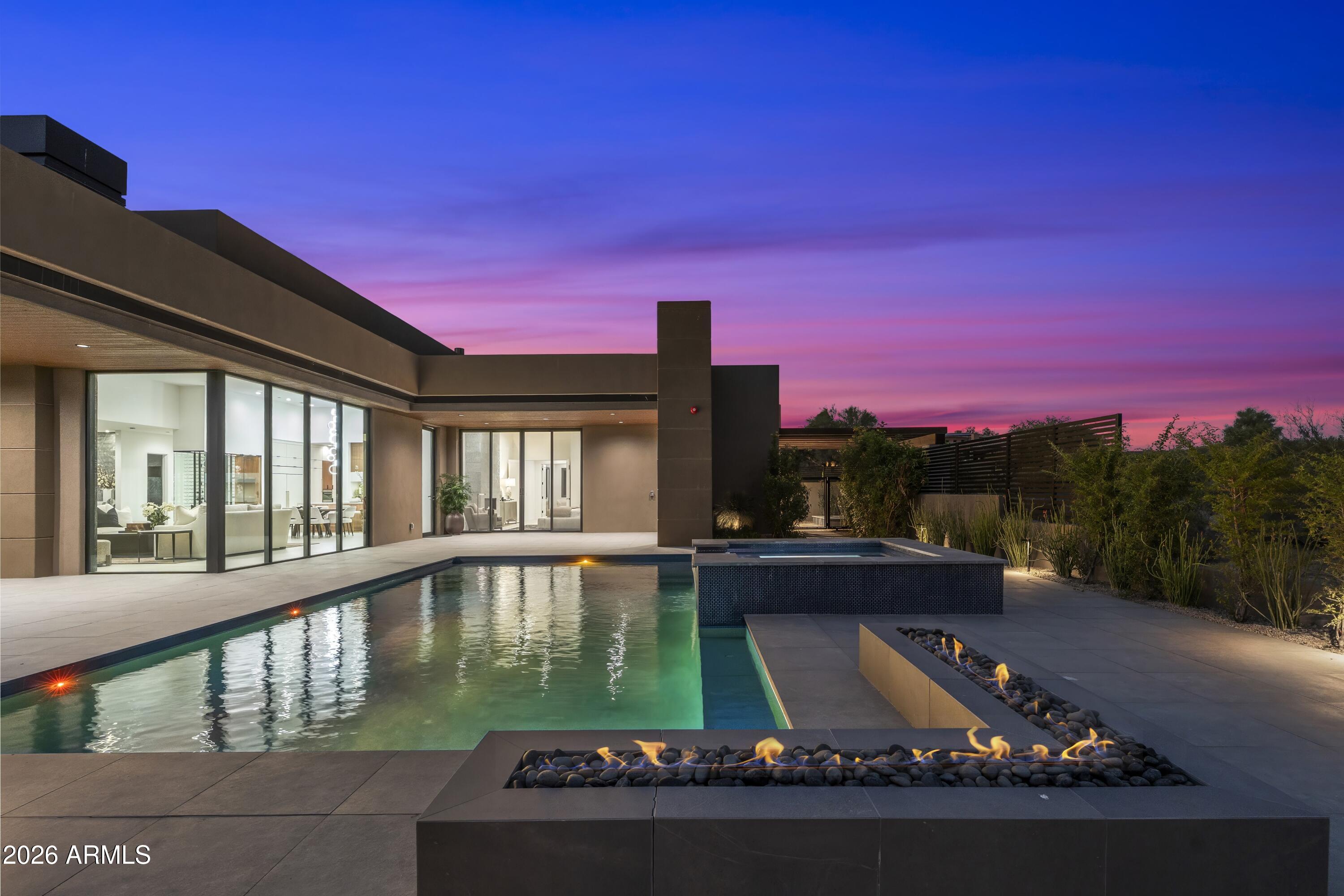 DESERT MOUNTAIN - Residential