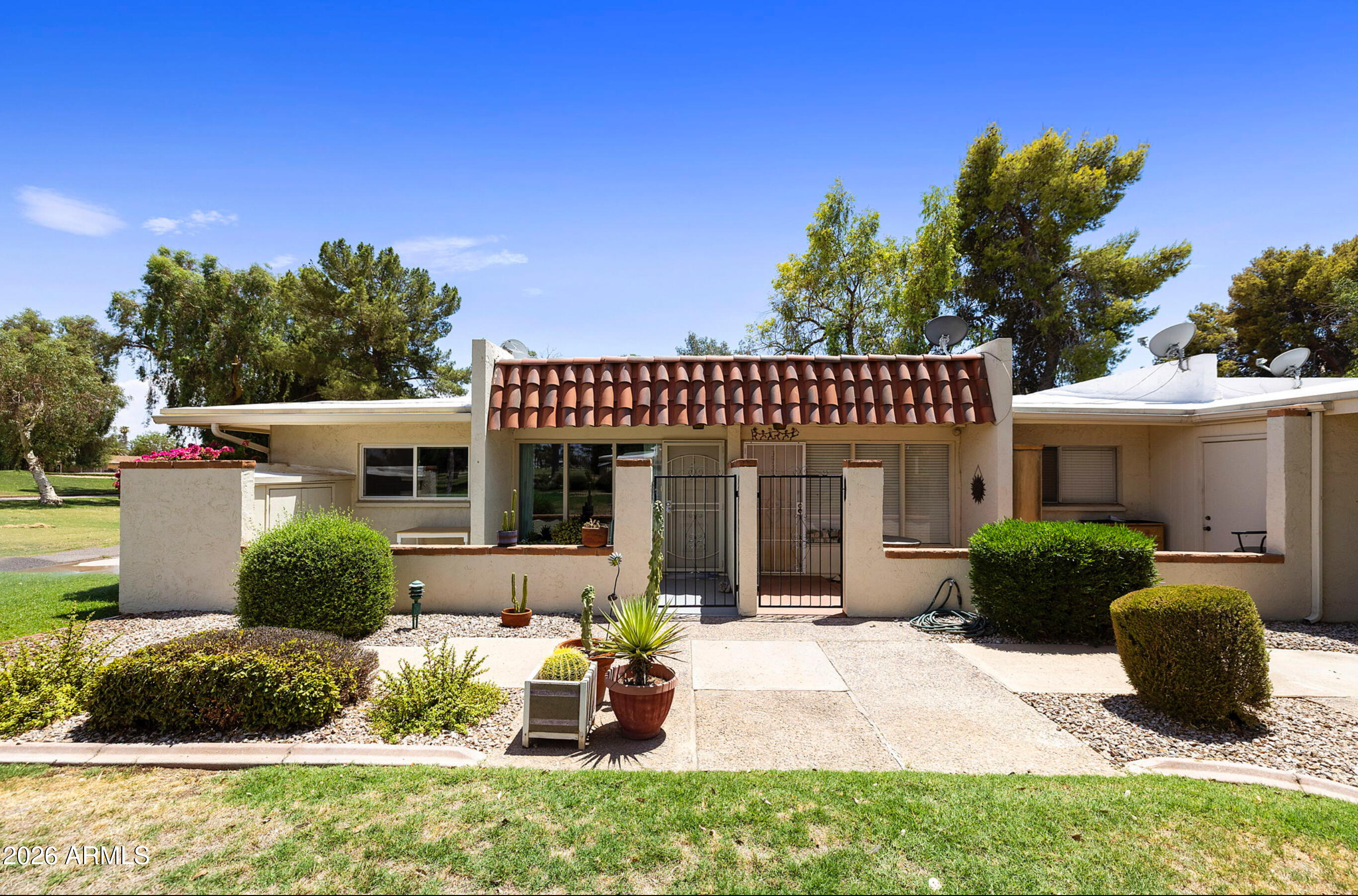GOLDEN HILLS FAIRWAY - Residential