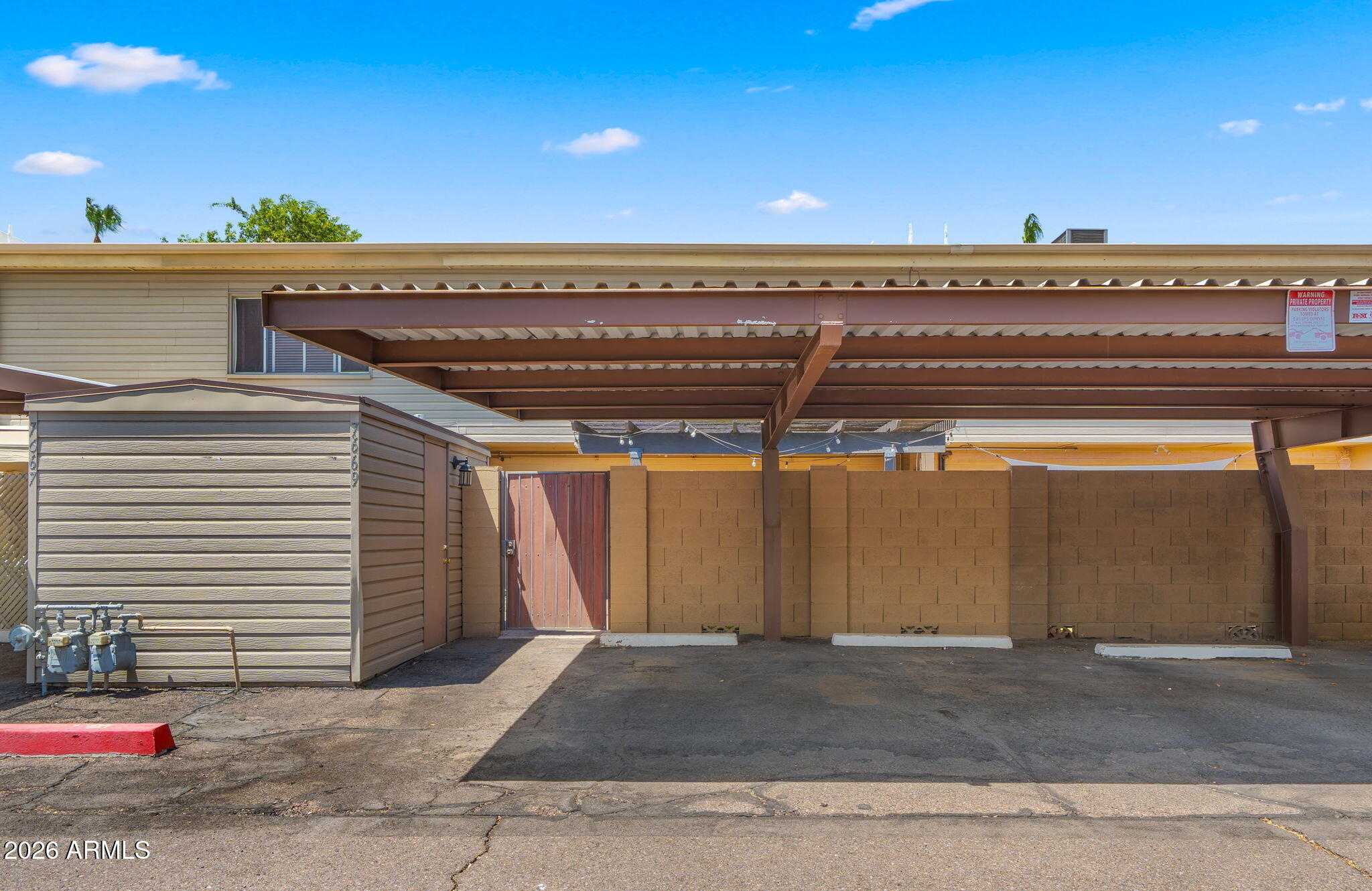 CASA GRANADA EAST TOWNHOUSES - Residential