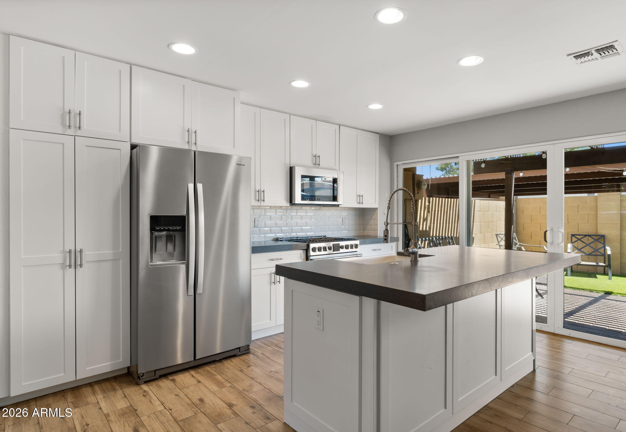 CASA GRANADA EAST TOWNHOUSES - Residential