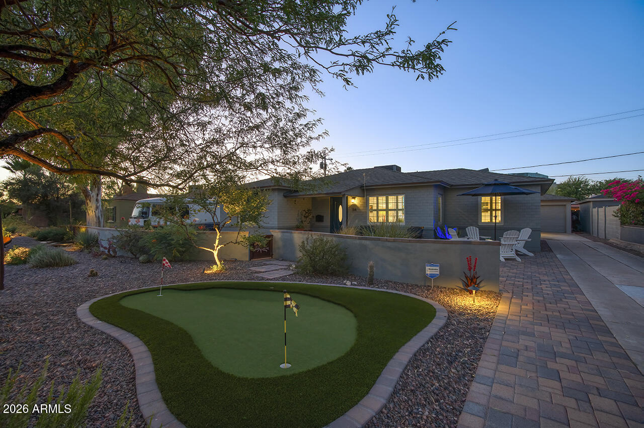 LOU MAR VISTA - Residential