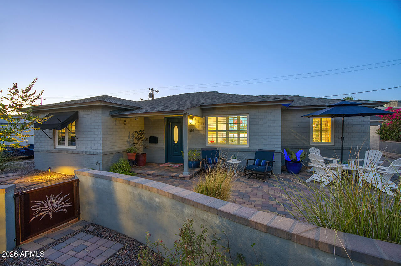 LOU MAR VISTA - Residential