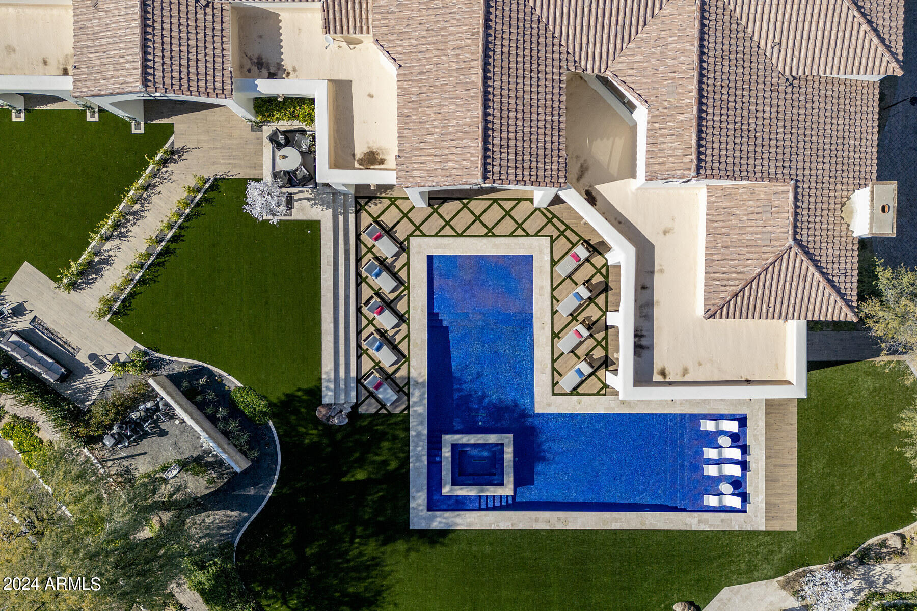 Las Estancias - Residential