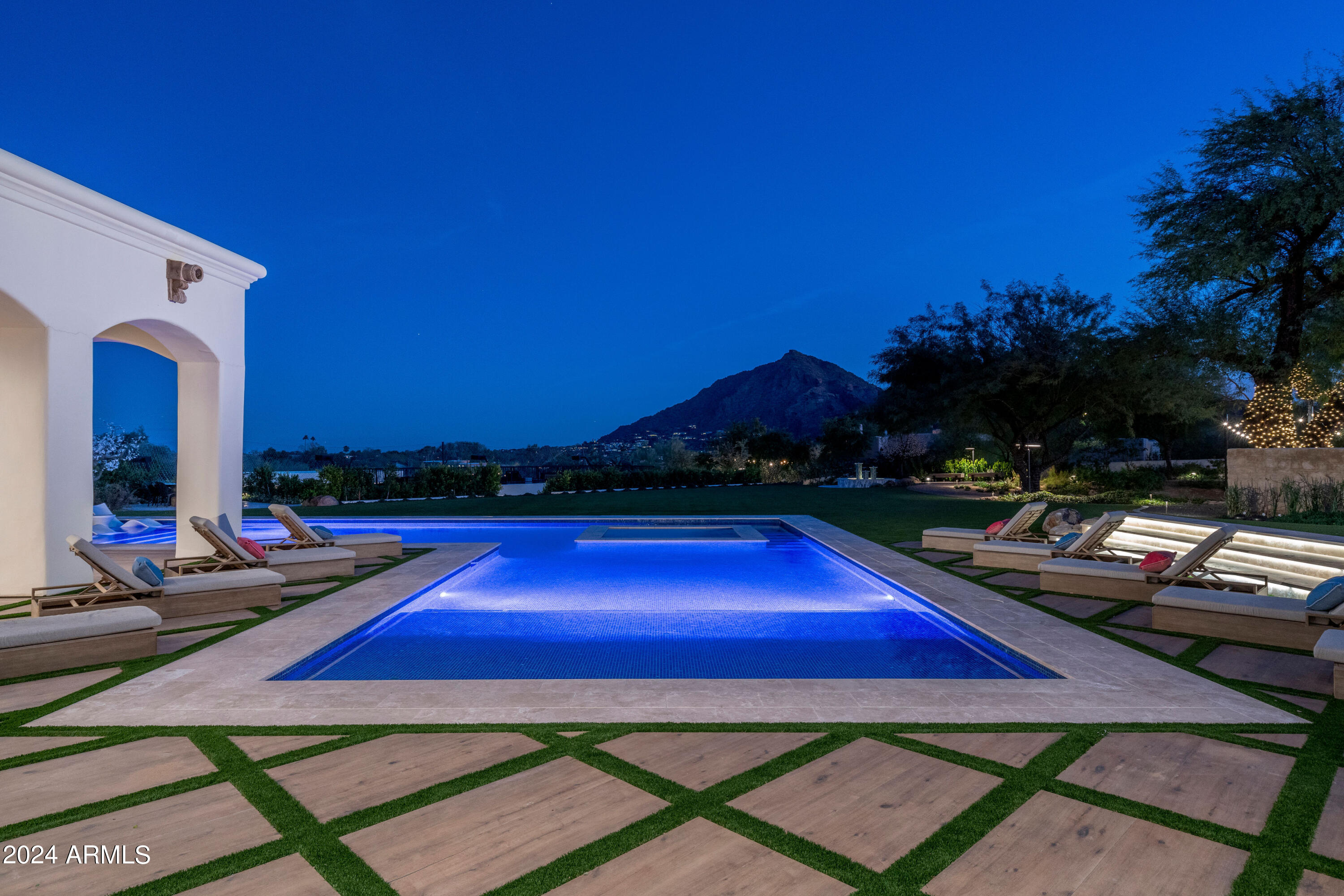 Las Estancias - Residential
