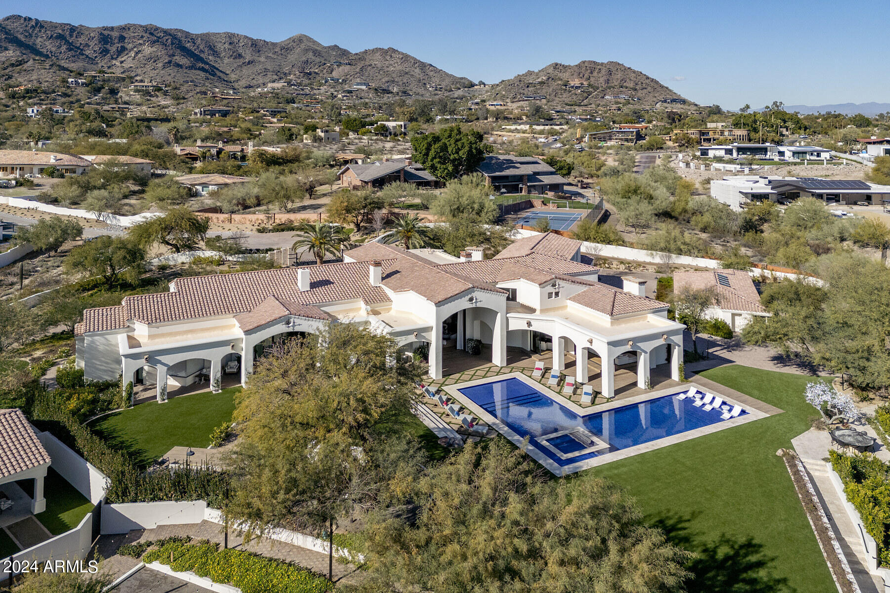 Las Estancias - Residential