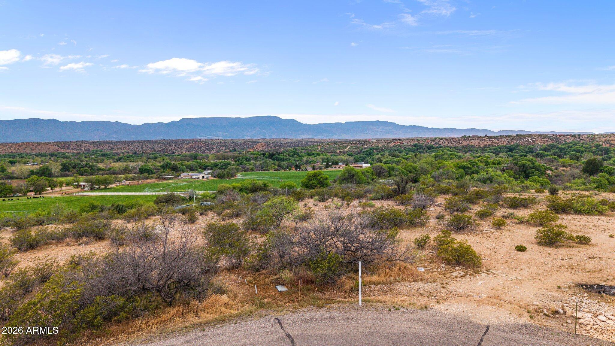 RIO BONITO RANCH - Land