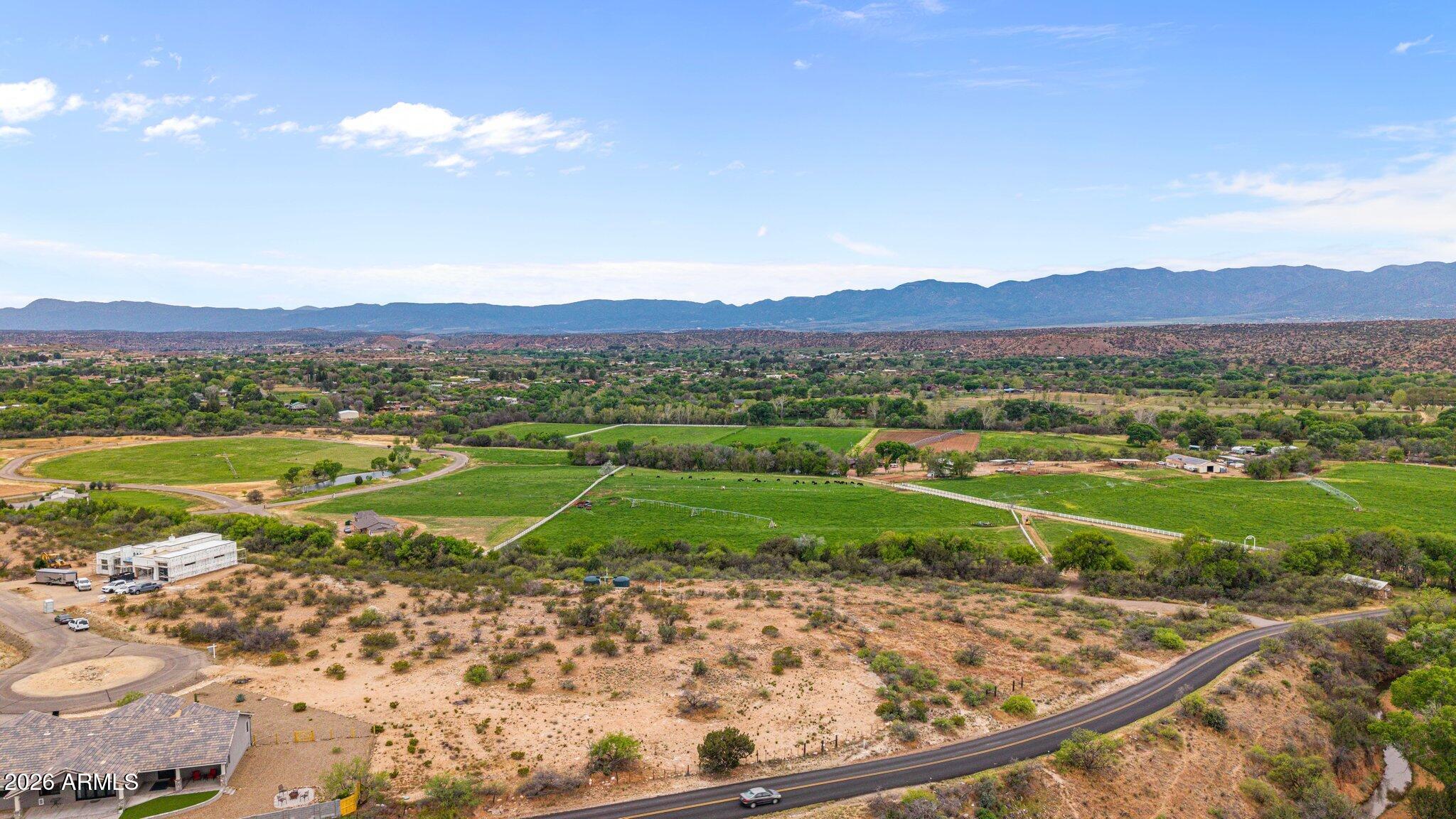 RIO BONITO RANCH - Land
