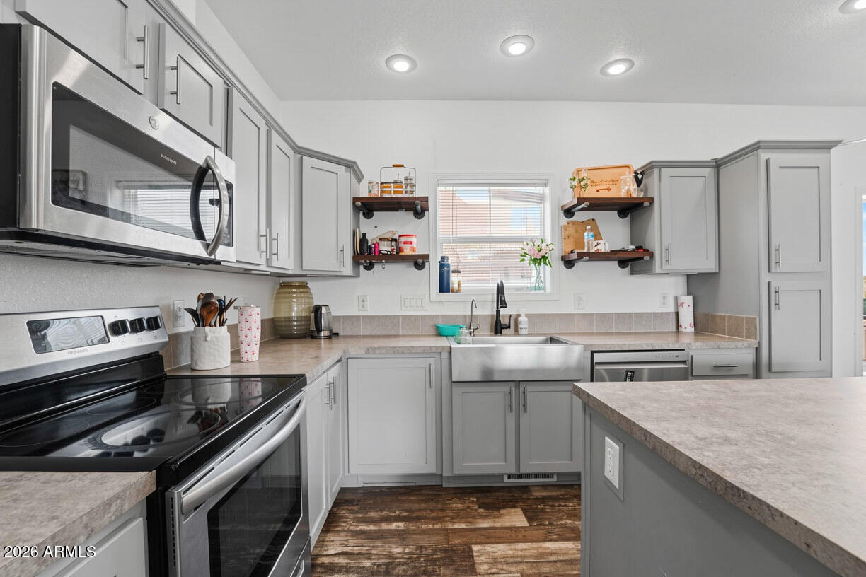 RAINBOW VALLEY ESTATES LOTS 13-36 - Residential
