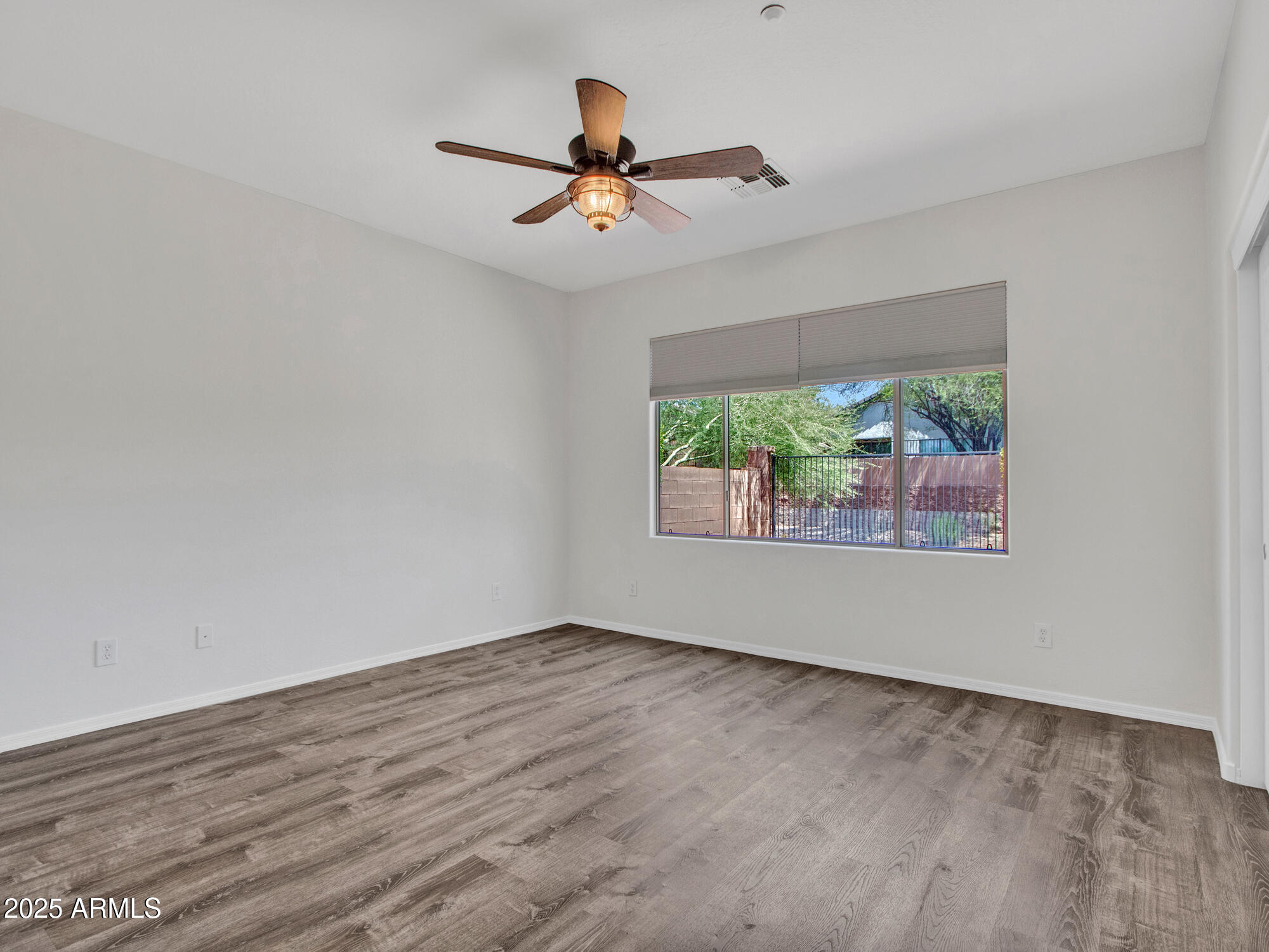 ANTHEM COUNTRY CLUB - Residential