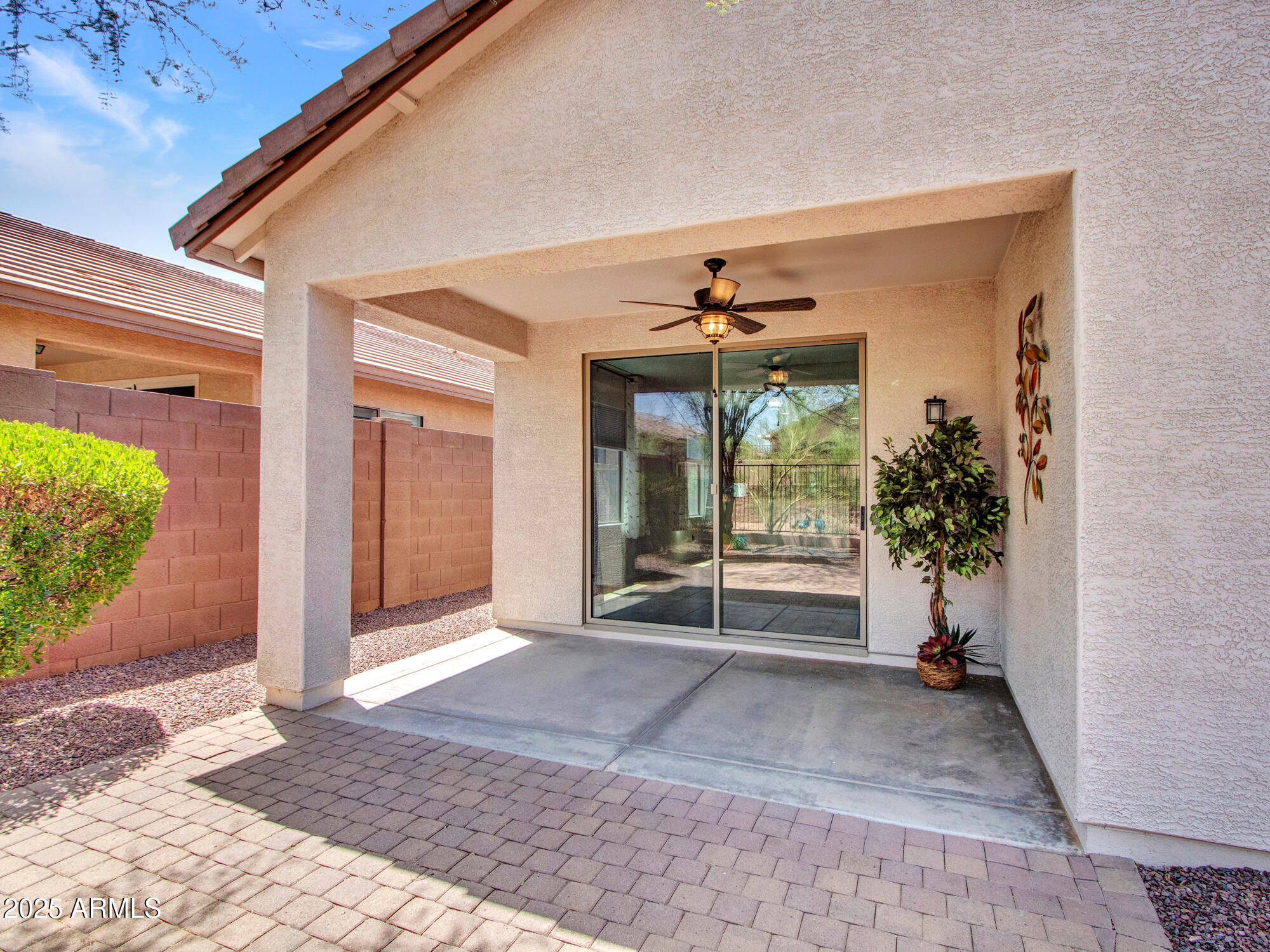 ANTHEM COUNTRY CLUB - Residential