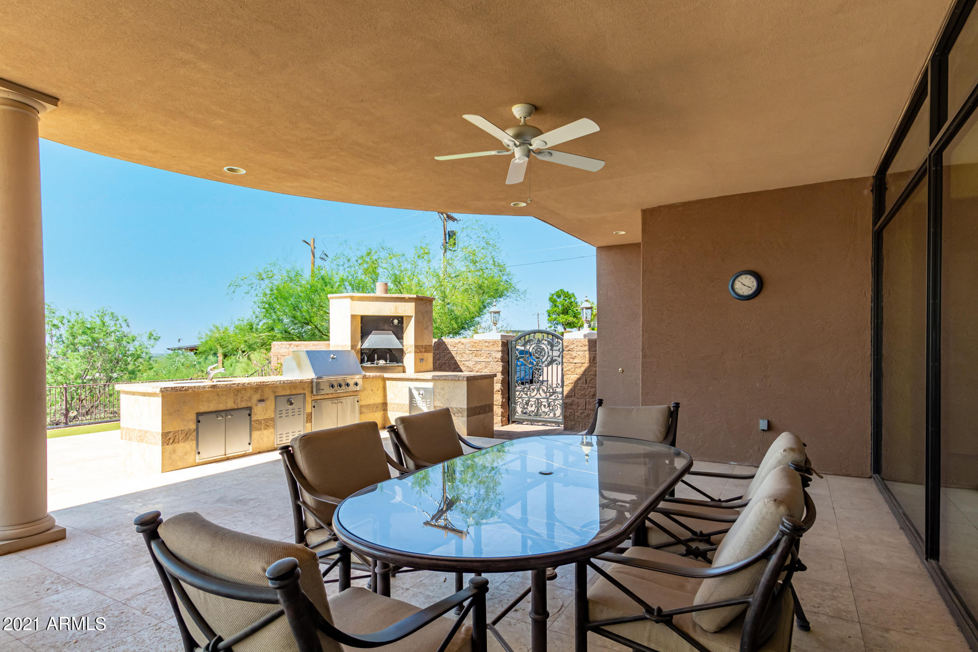 RED ROCK - Residential