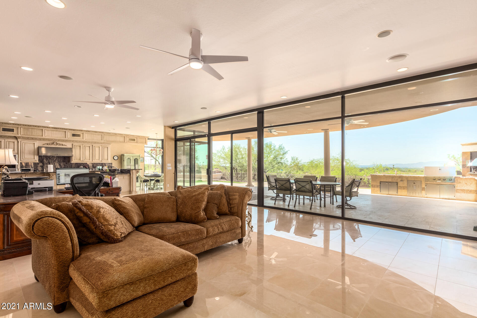 RED ROCK - Residential