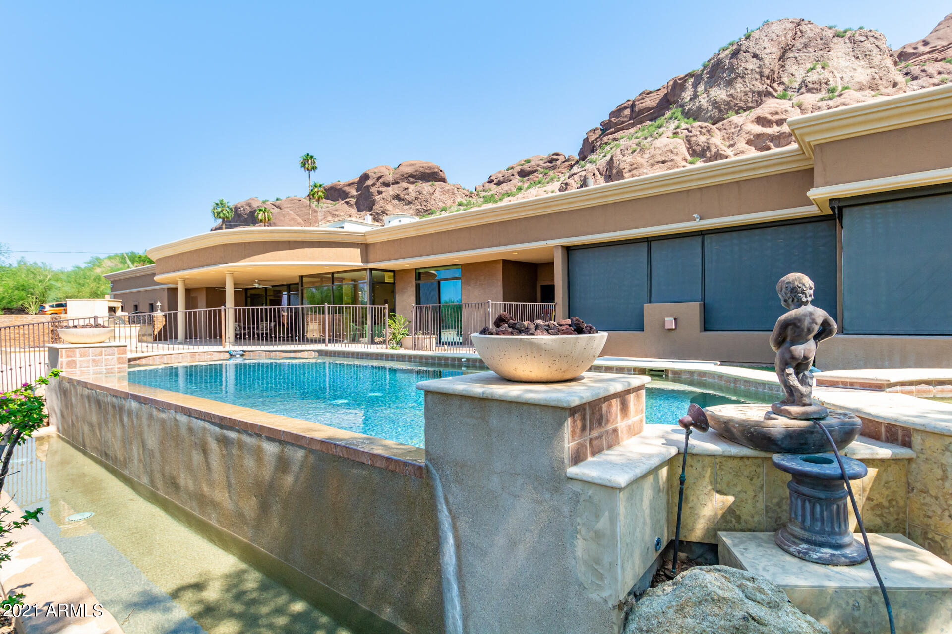 RED ROCK - Residential