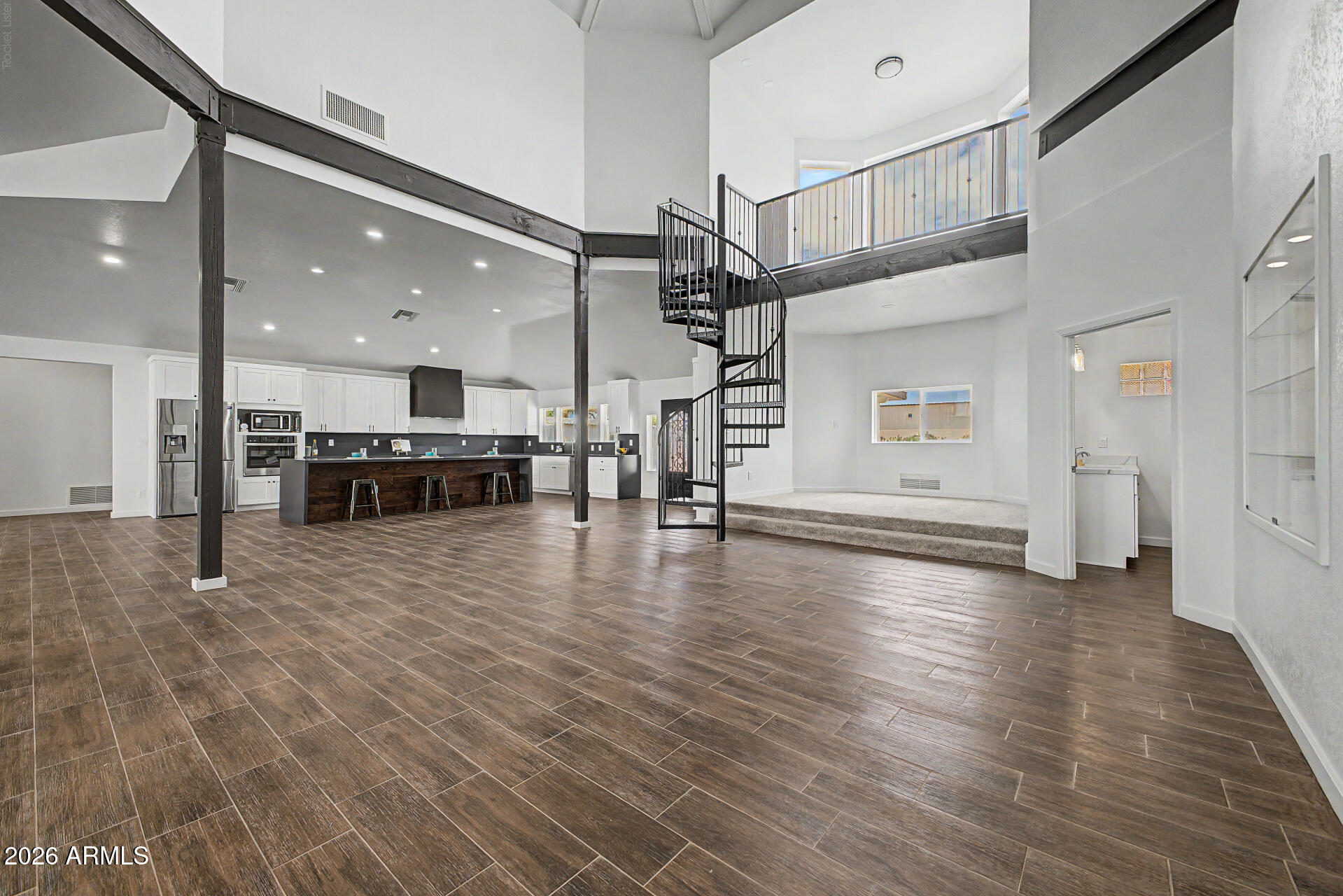 RANCHO ESTATES - Residential