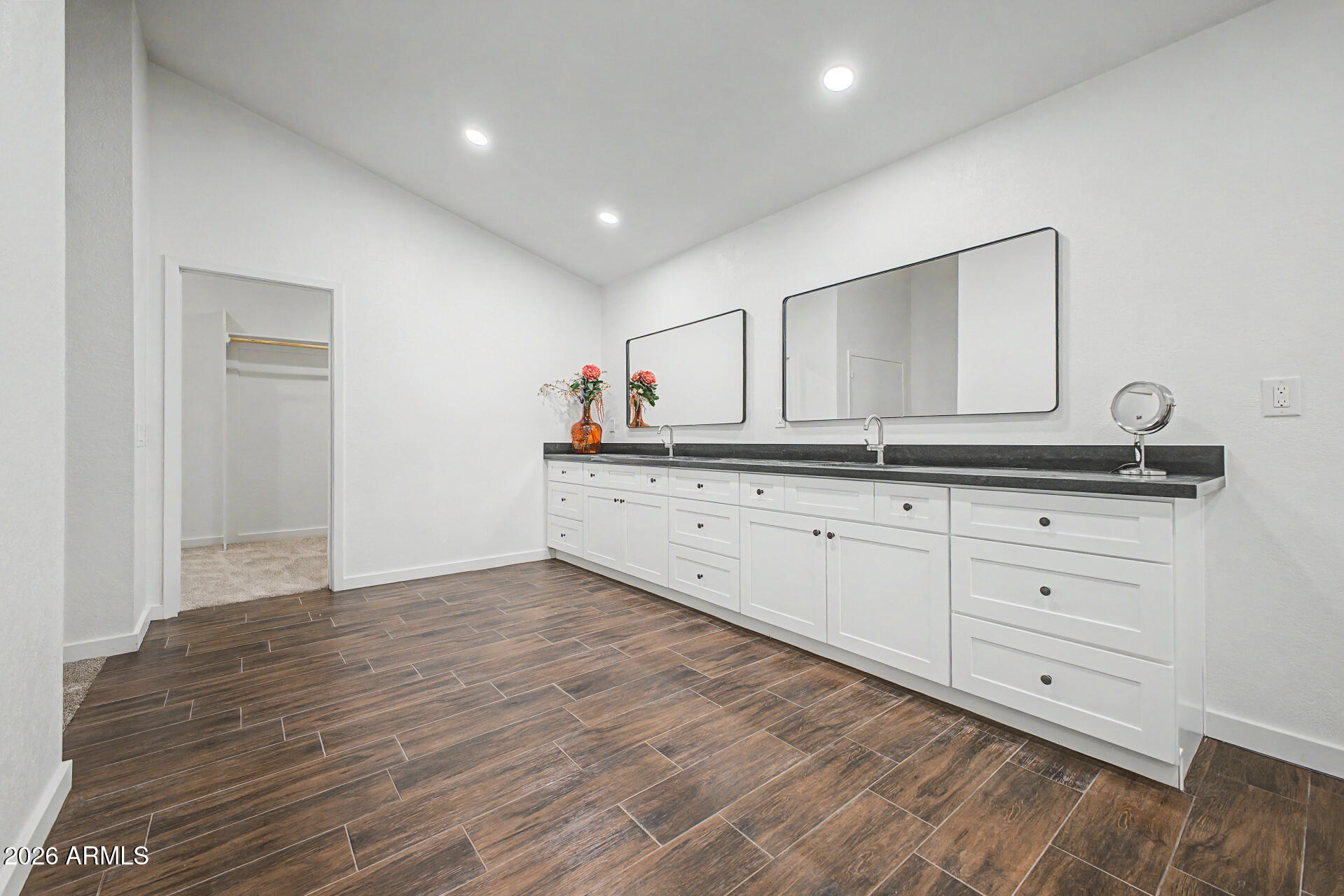 RANCHO ESTATES - Residential