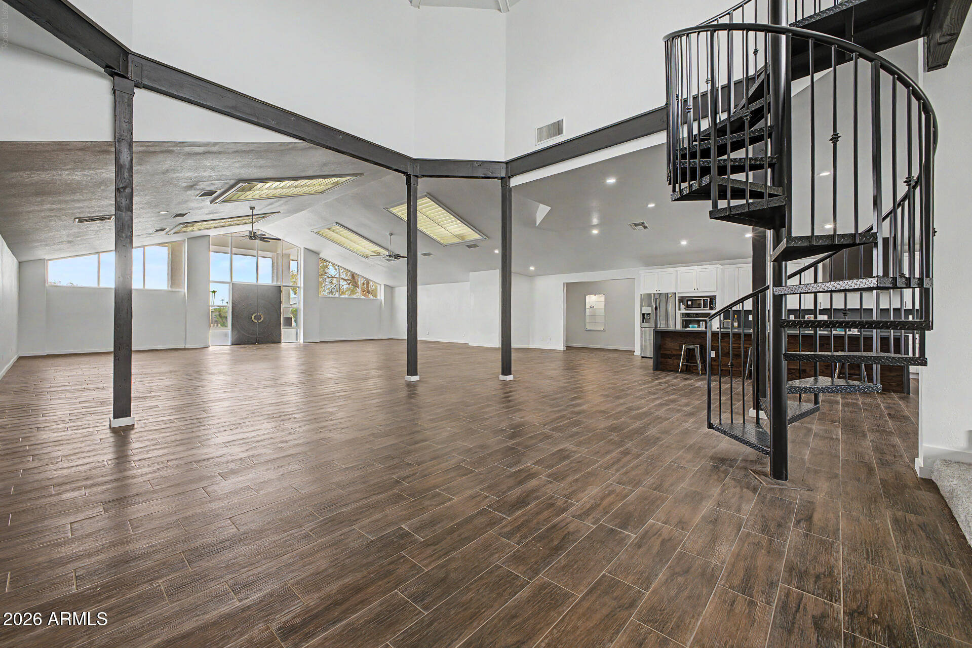 RANCHO ESTATES - Residential