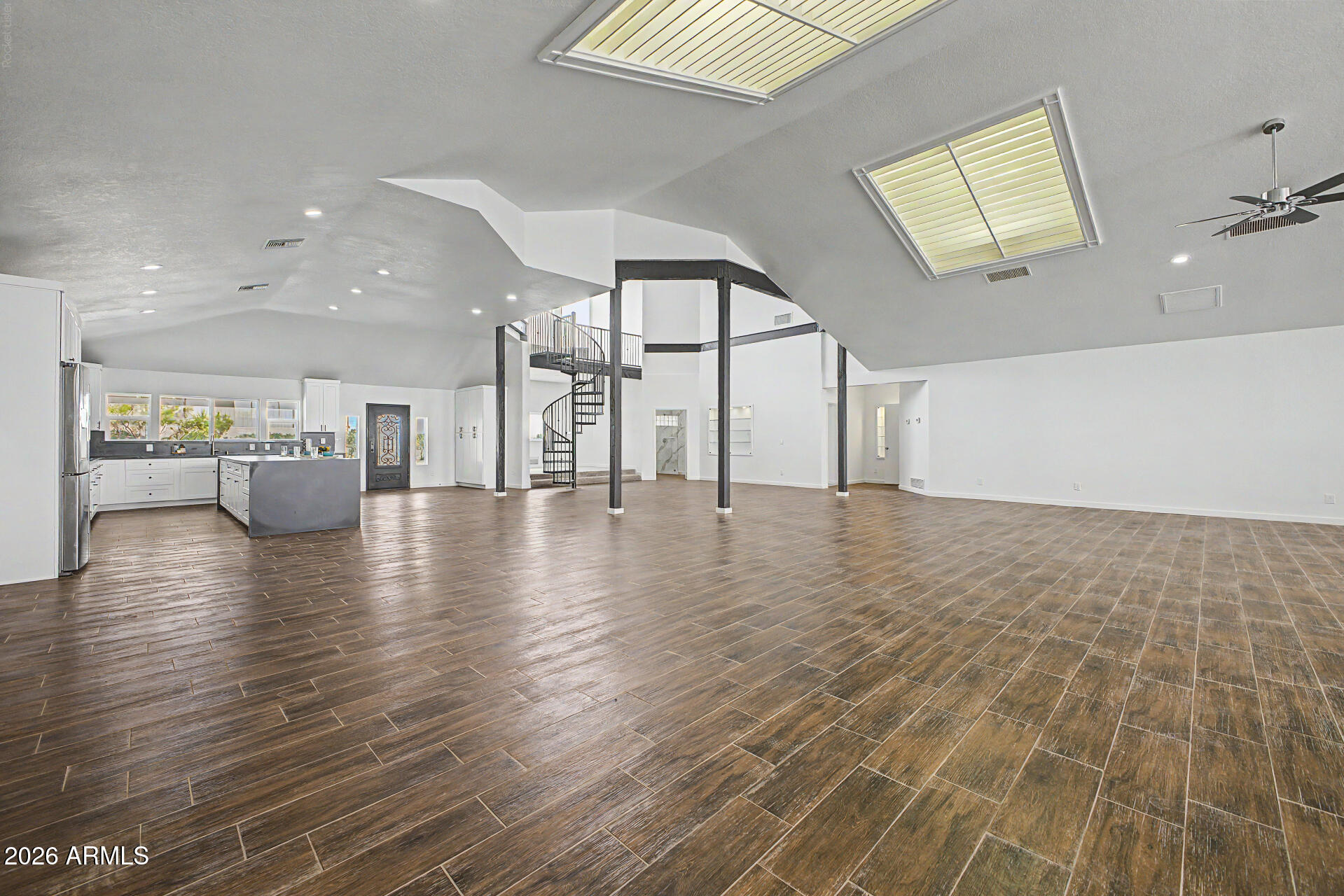 RANCHO ESTATES - Residential