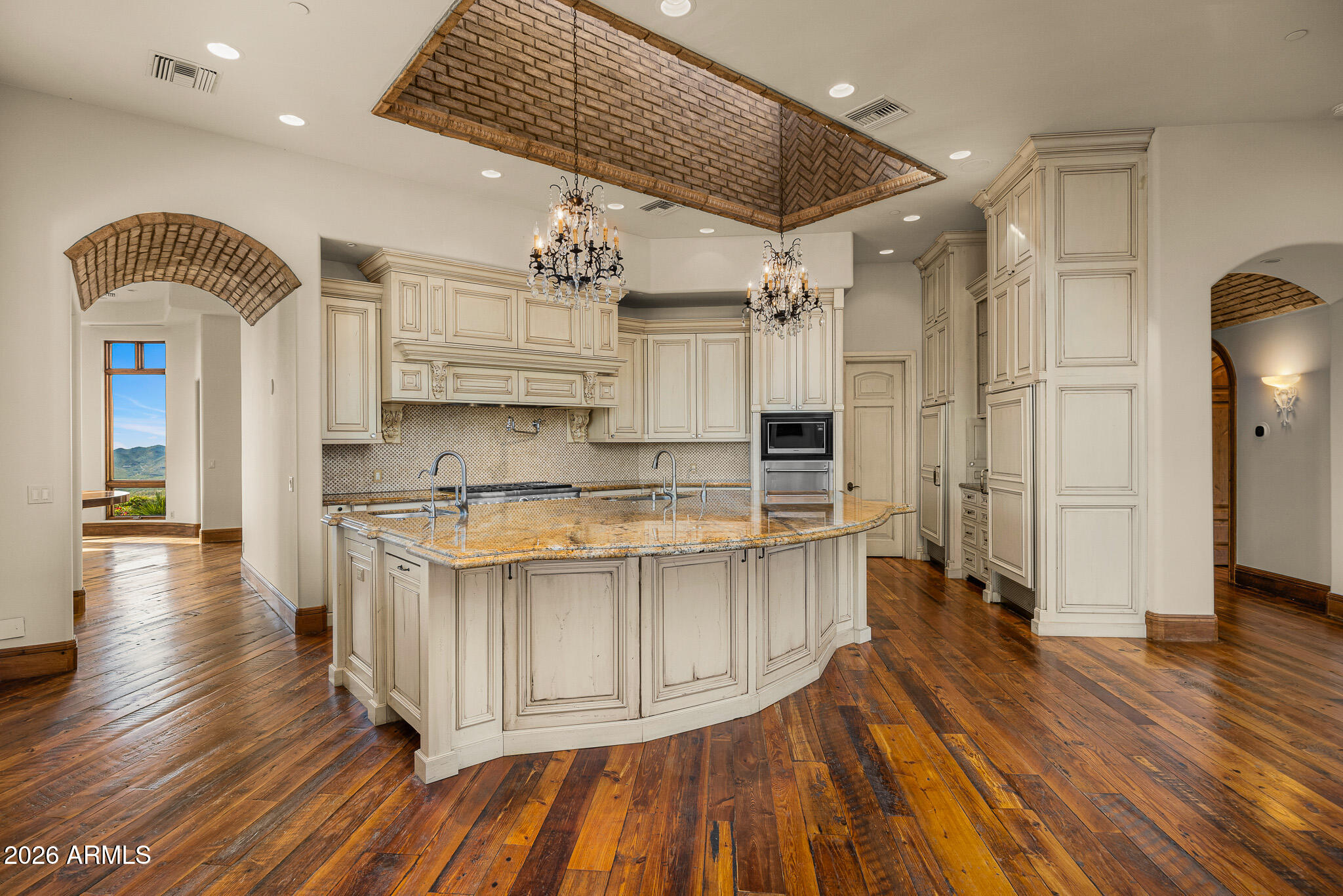 Private 54 Acre Mountain Estate - Residential