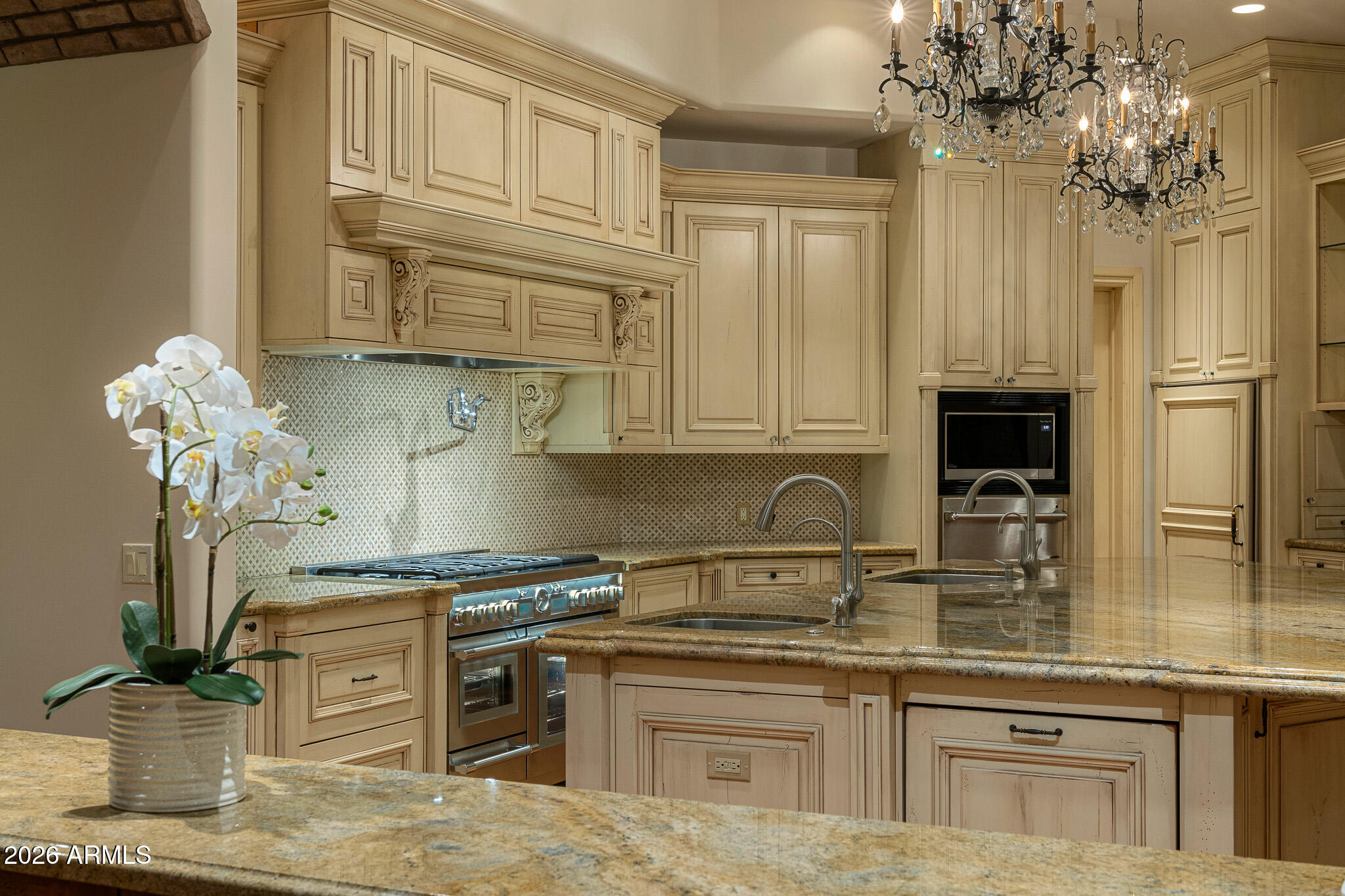 Private 54 Acre Mountain Estate - Residential