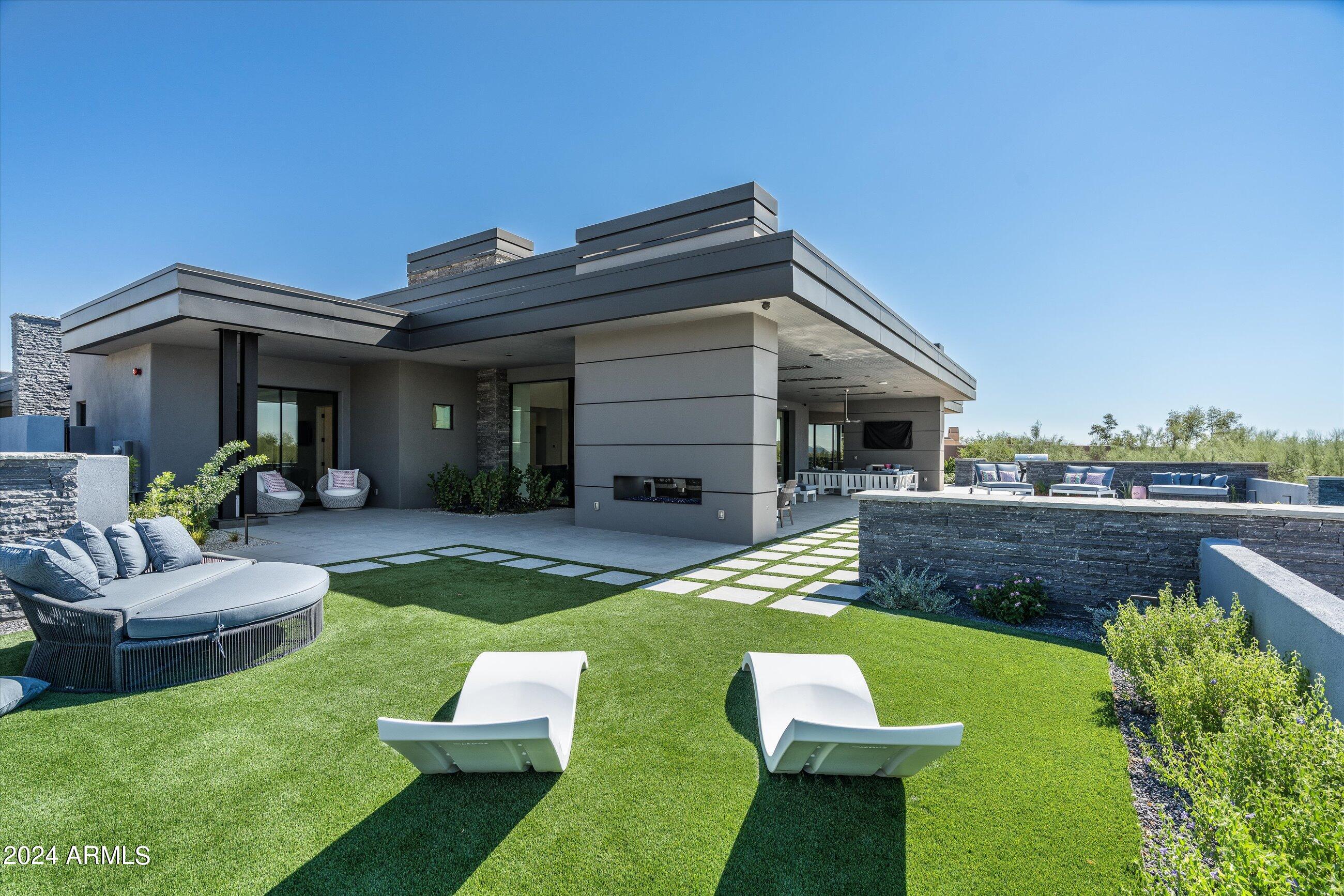DESERT MOUNTAIN - Residential
