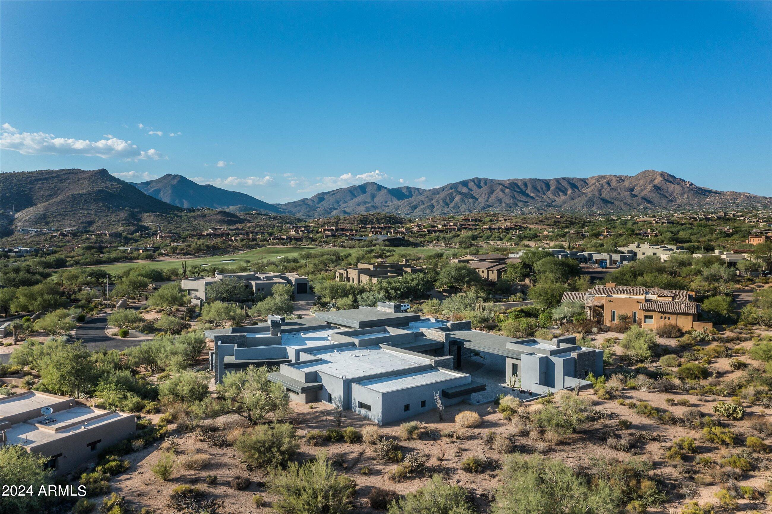DESERT MOUNTAIN - Residential