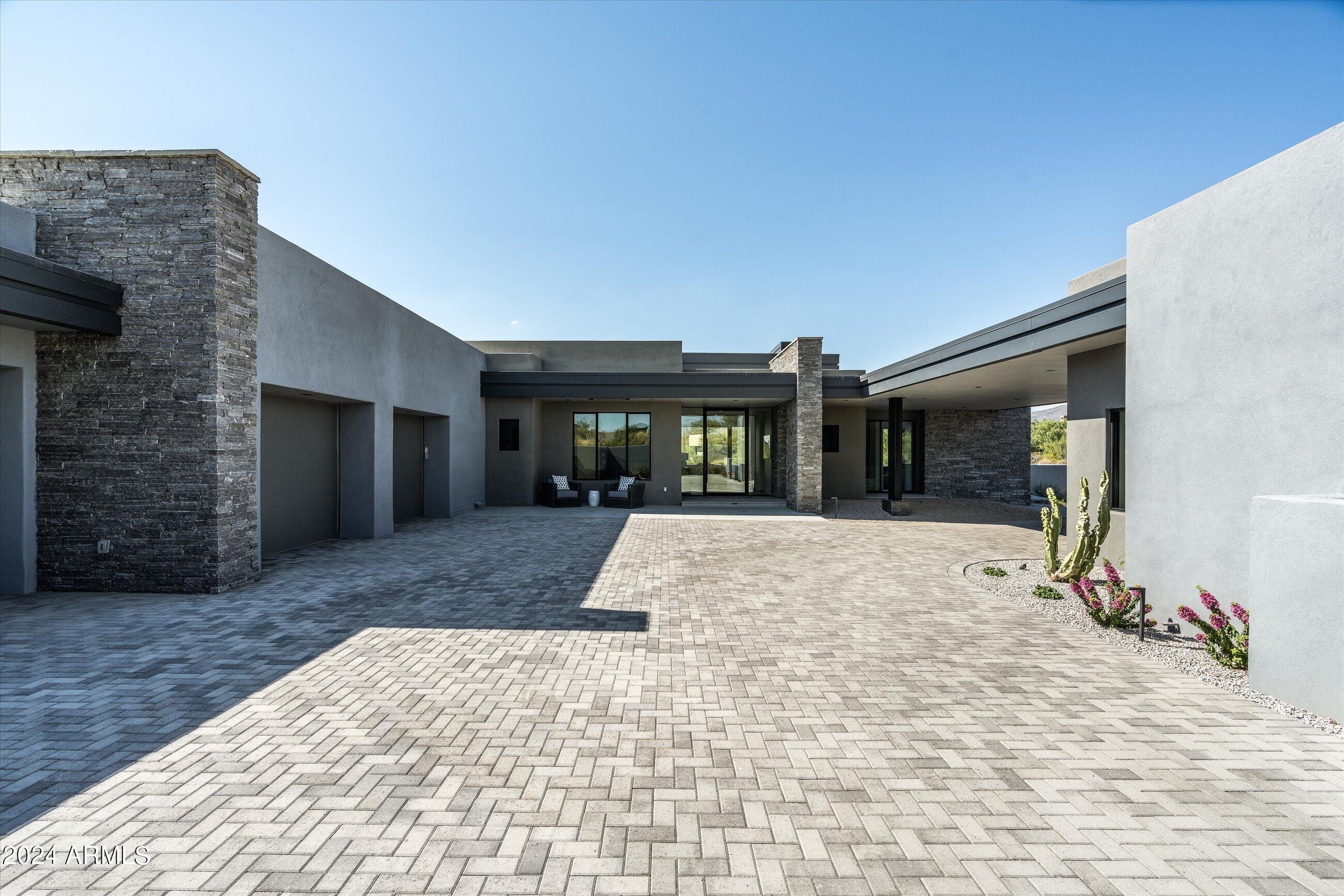 DESERT MOUNTAIN - Residential