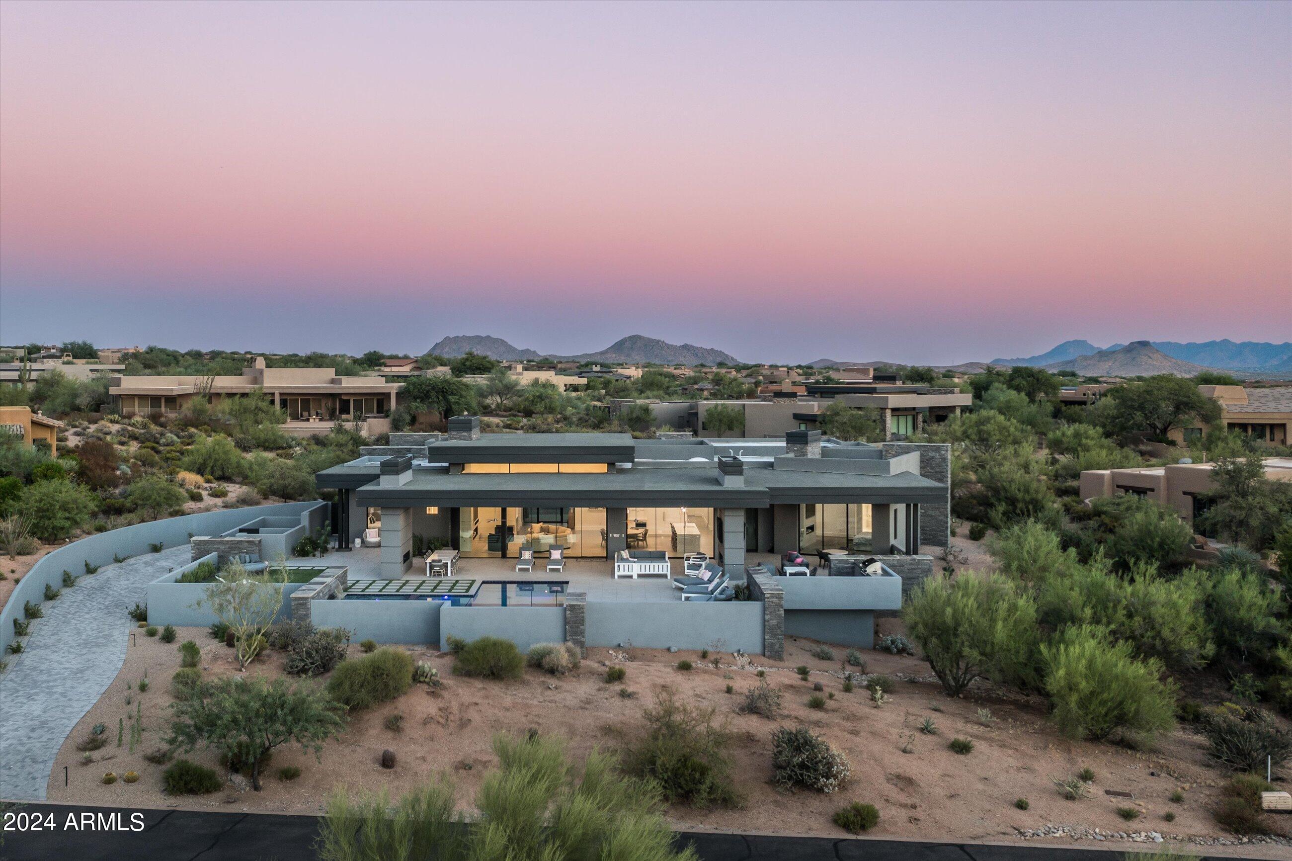 DESERT MOUNTAIN - Residential