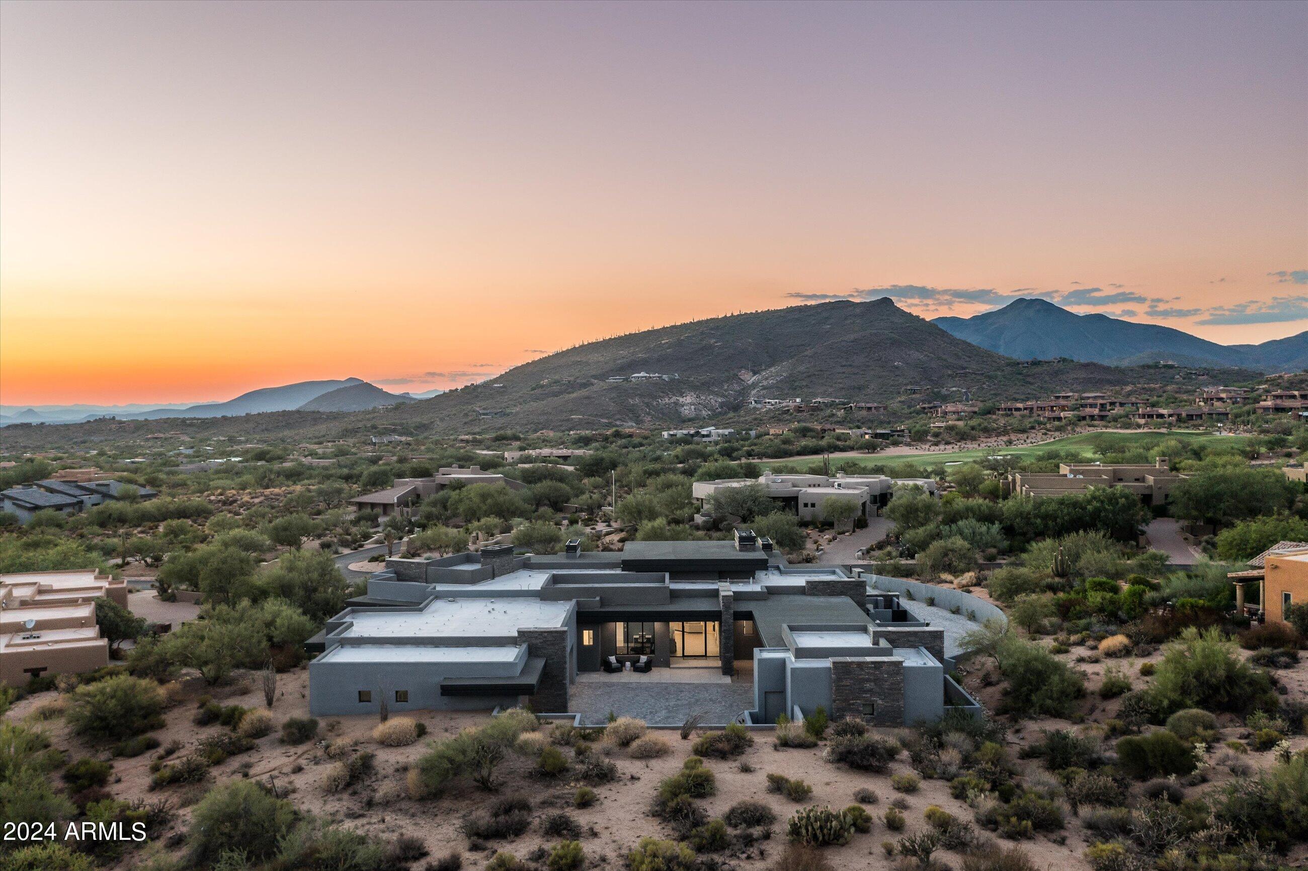 DESERT MOUNTAIN - Residential