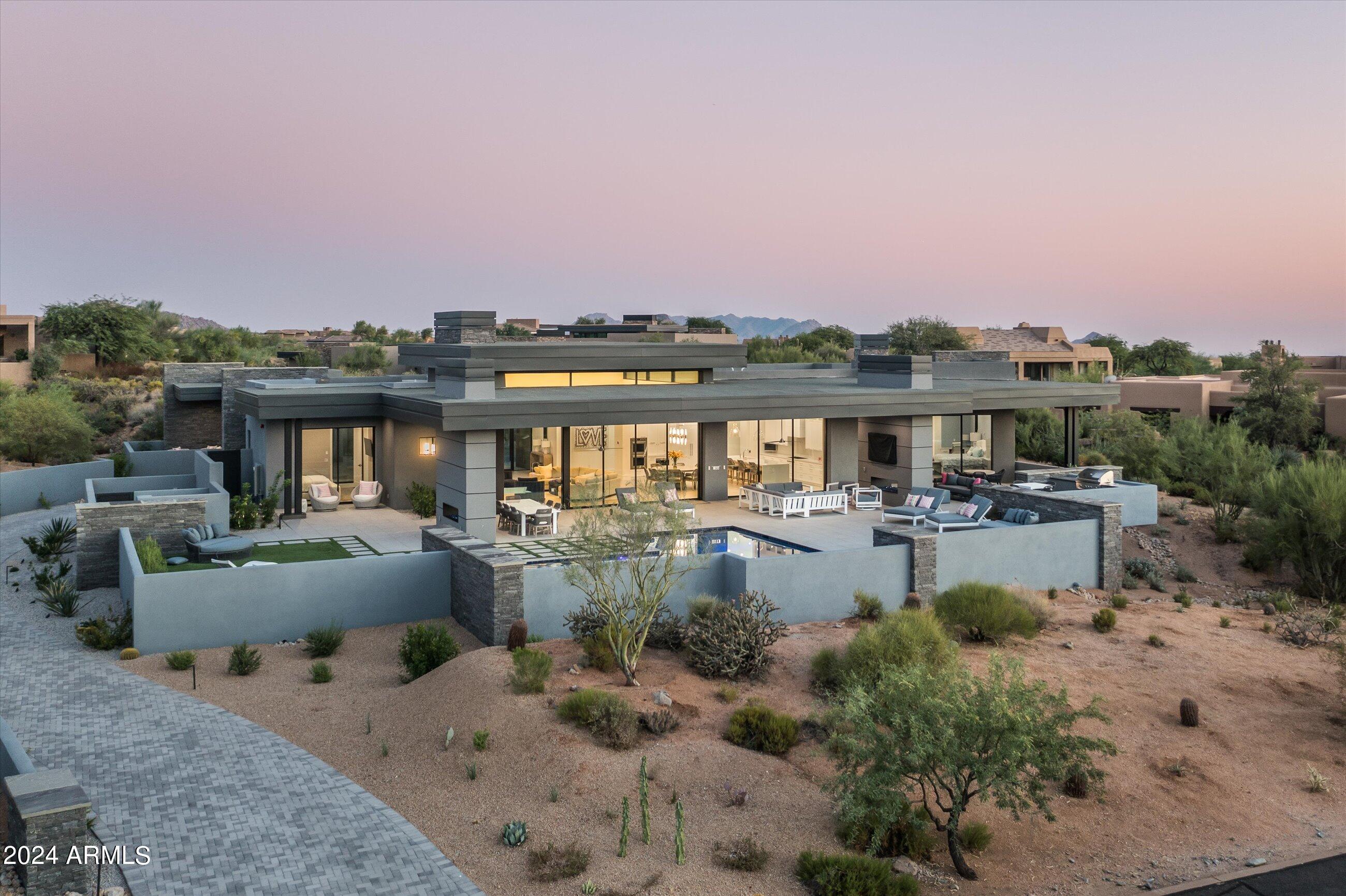 DESERT MOUNTAIN - Residential