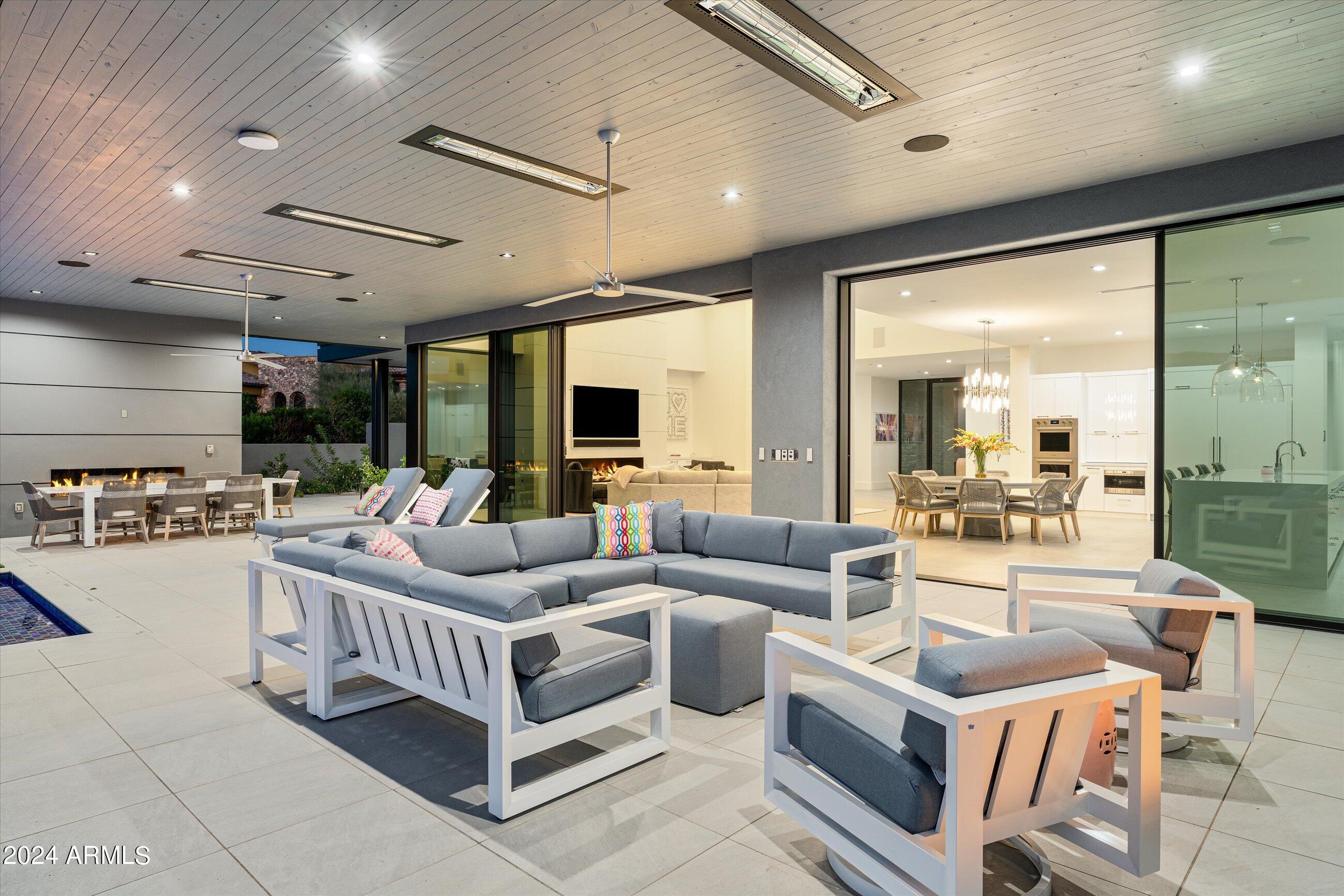 DESERT MOUNTAIN - Residential