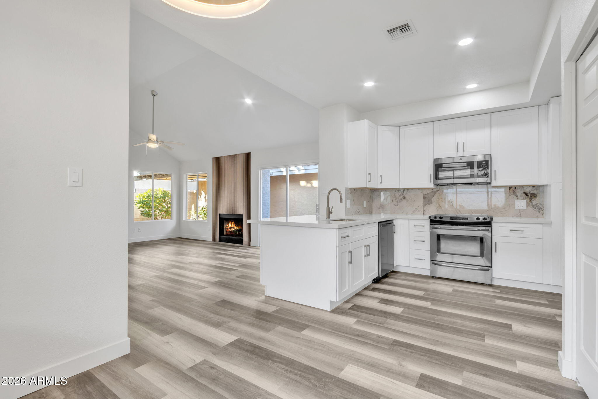 HARBOUR AT VAL VISTA LAKES LOT 1-100 TR A-D - Residential