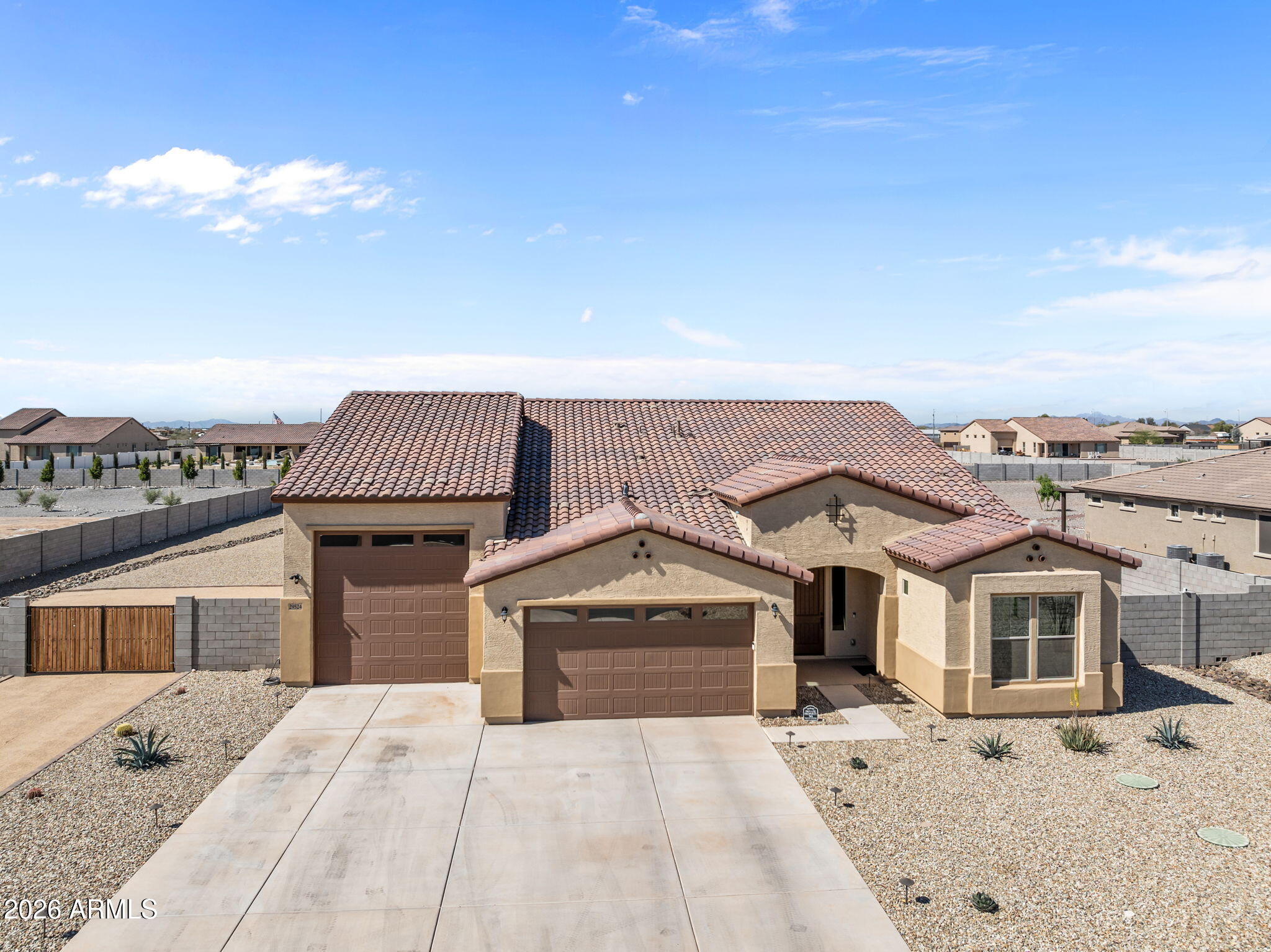 TRAIL OF LIGHT - Residential