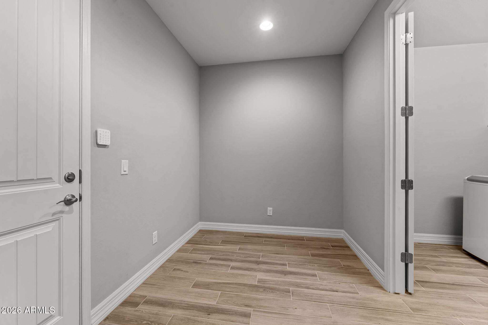 TRAIL OF LIGHT - Residential