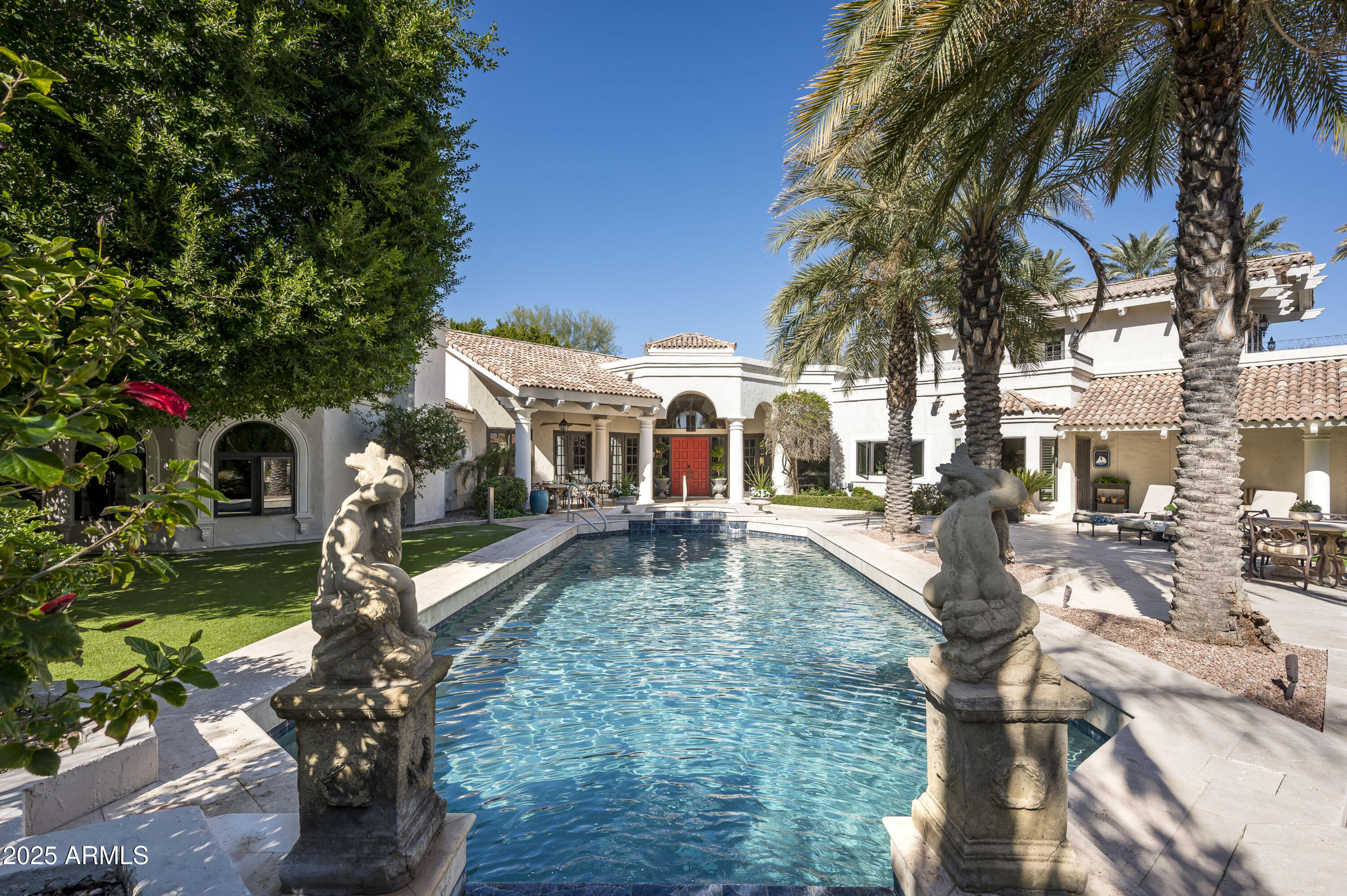 PHOENICIAN ESTATES - Residential