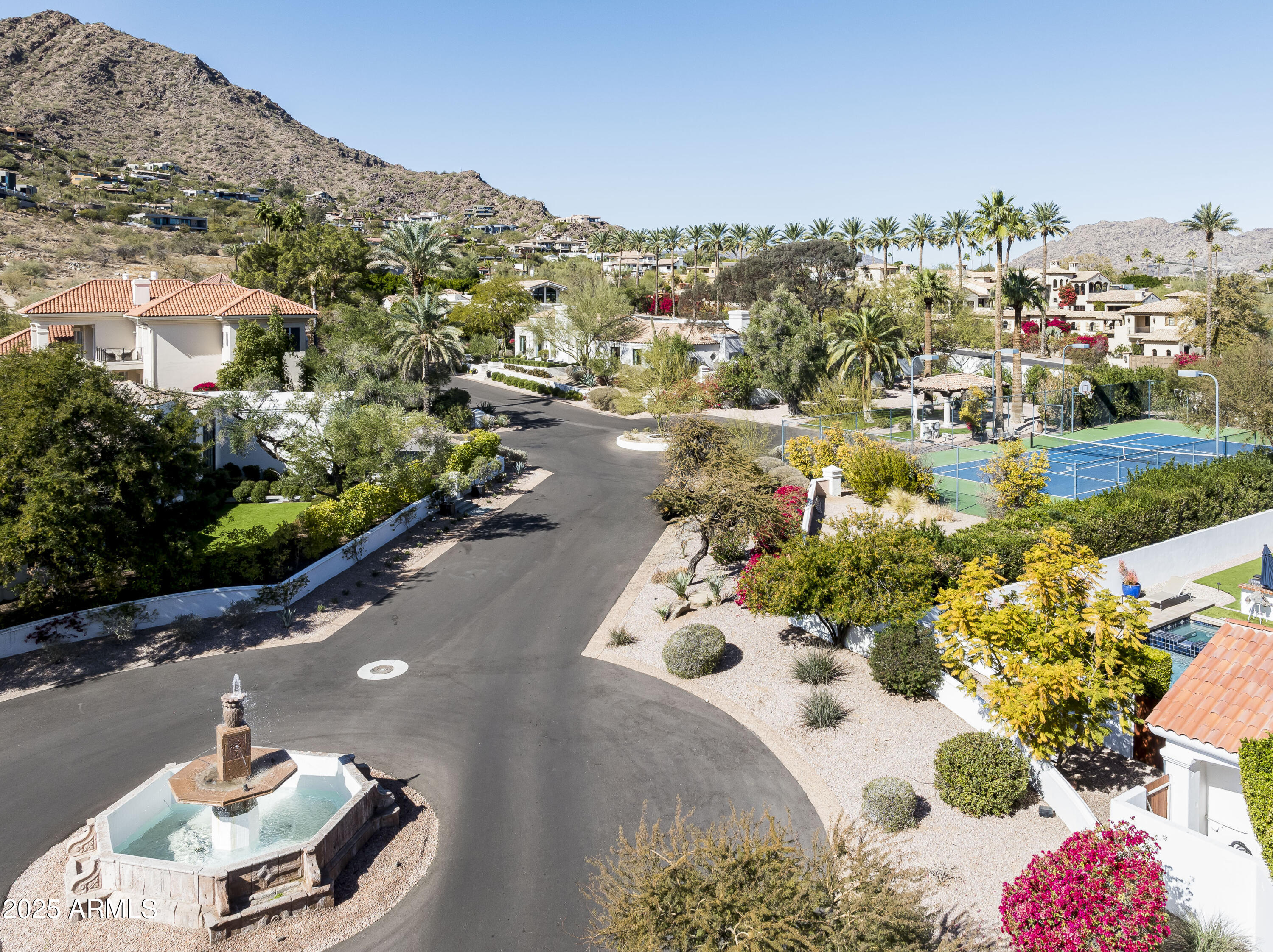 PHOENICIAN ESTATES - Residential